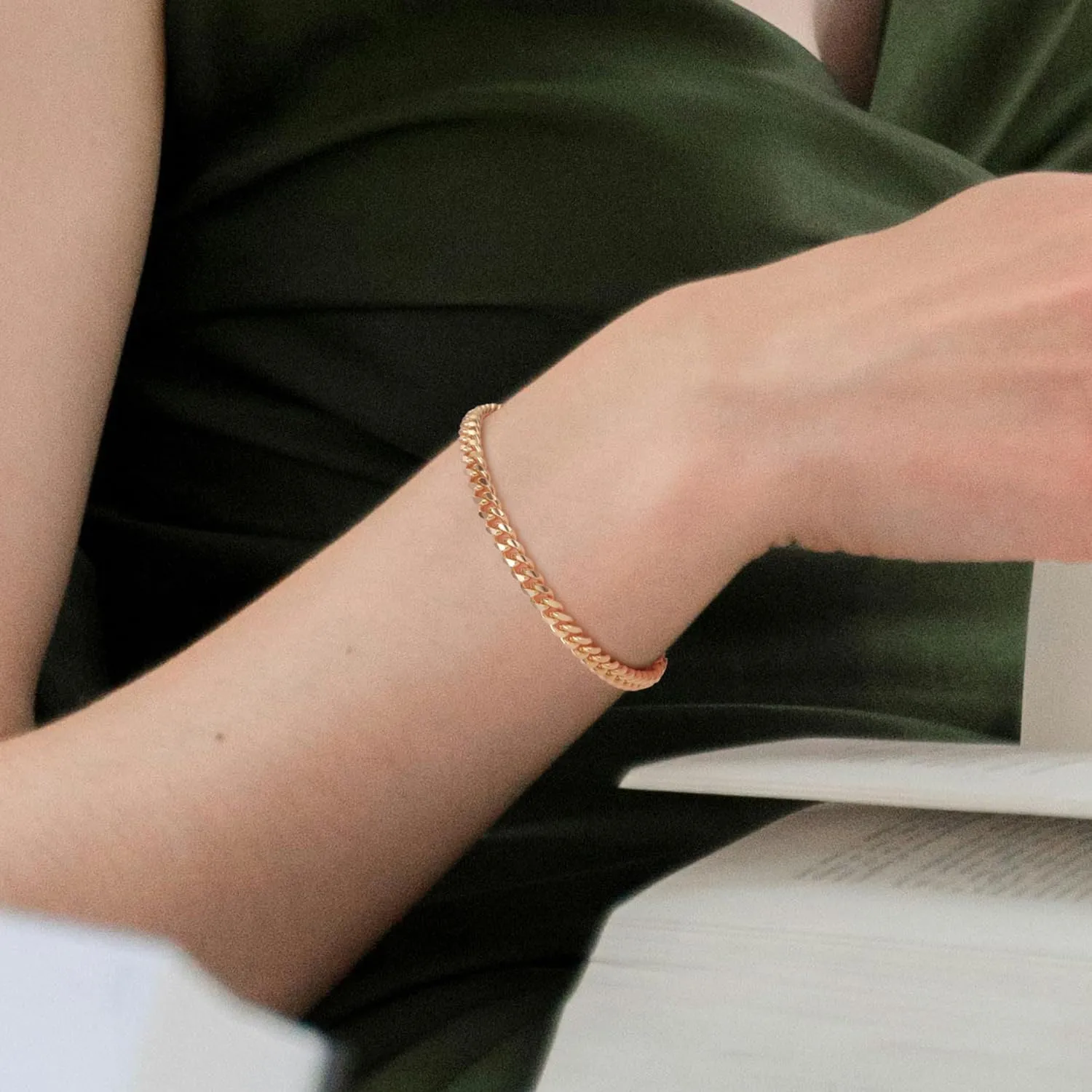 14K Gold Bracelets for Men Cuban Link Chain for Mens Non Tarnish Dainty Charm Bracelet Gift with Lobster Clasp Gold Jewelry 6.5/7/7.5/8/8.5in