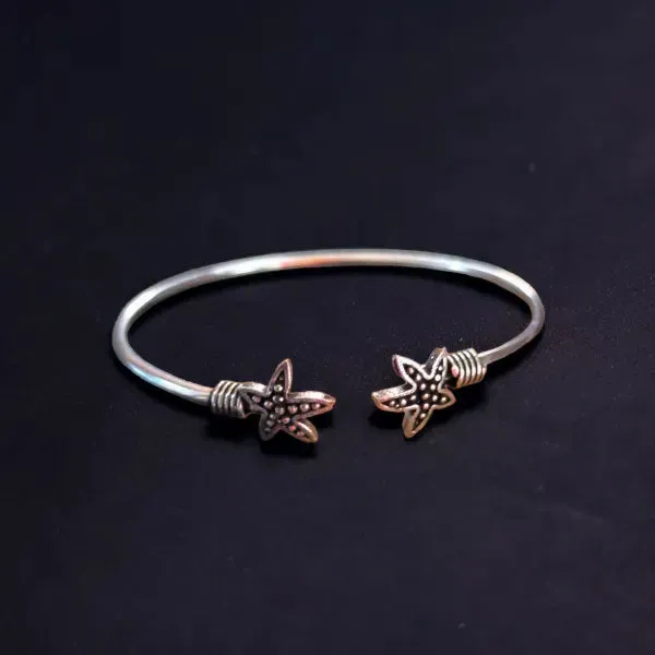 Antique Star design Handmade Kada, Silver