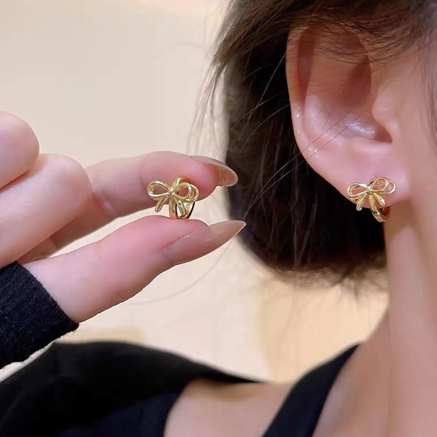 Bow Hoop Earrings for Women Trendy Pearl Knotbow Statement Jewelry Mini Bow Hoops Earrings for Party Daily Wear Gifts