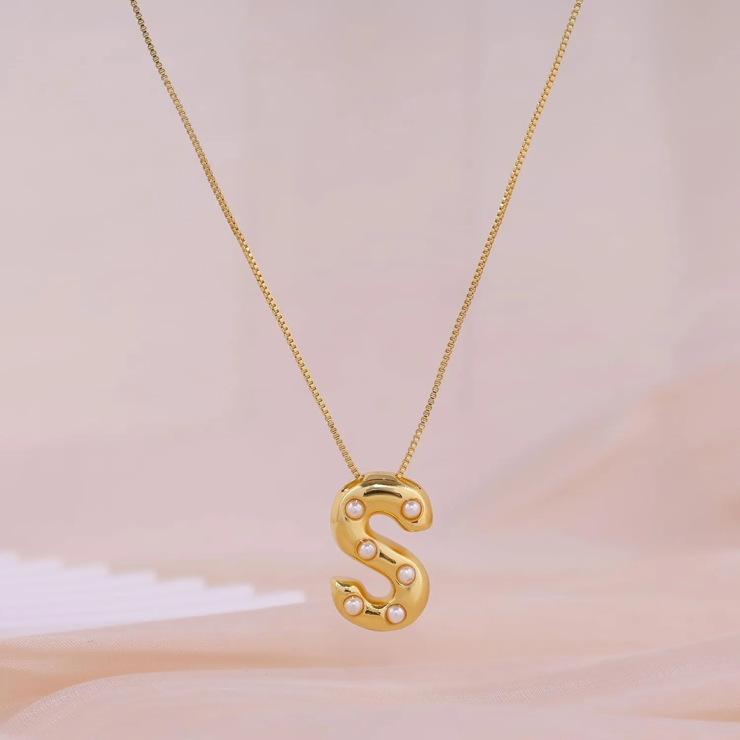 Bubble Gold Necklace 14K Gold Plated Letter Necklace Chunky Gold Necklace Dainty Balloon Initial Necklaces for Women Trendy Simple Custom Name Pendant Necklace Charm Jewelry