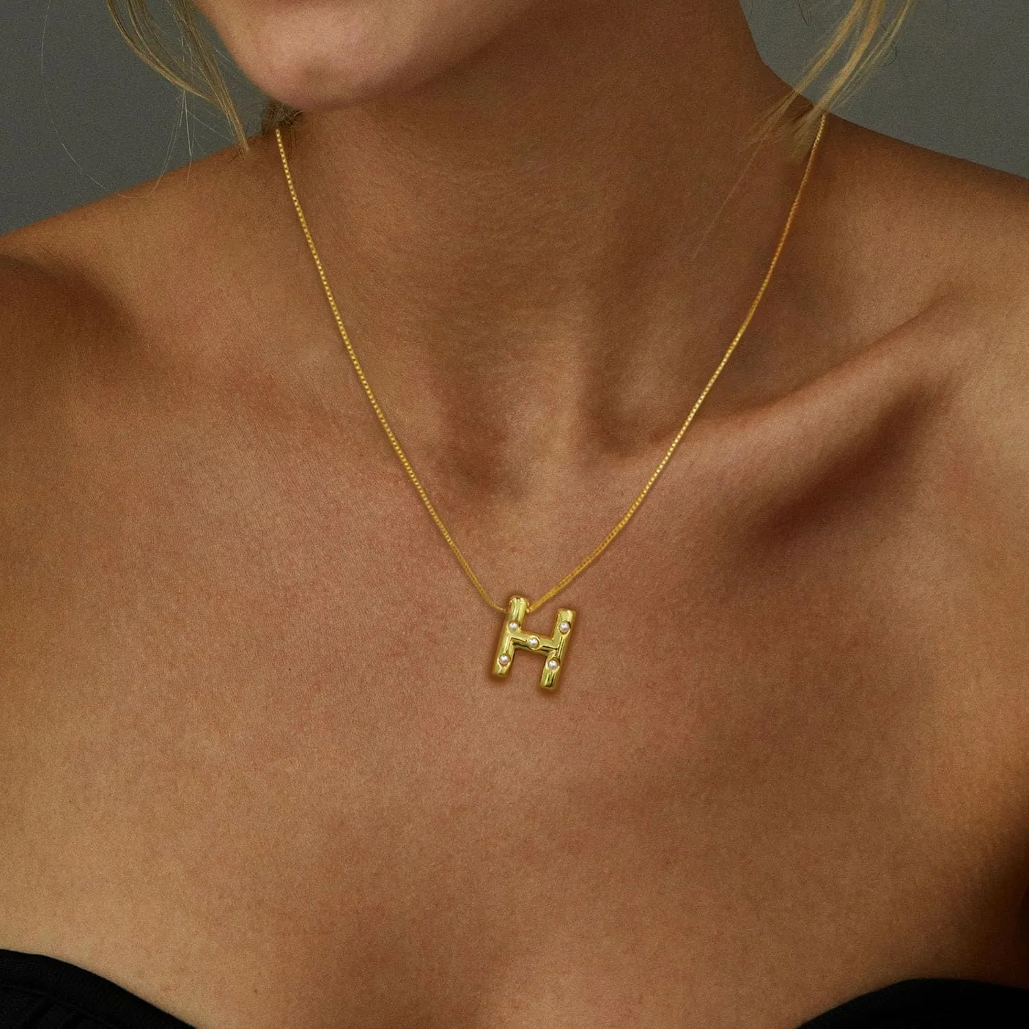 Bubble Gold Necklace 14K Gold Plated Letter Necklace Chunky Gold Necklace Dainty Balloon Initial Necklaces for Women Trendy Simple Custom Name Pendant Necklace Charm Jewelry