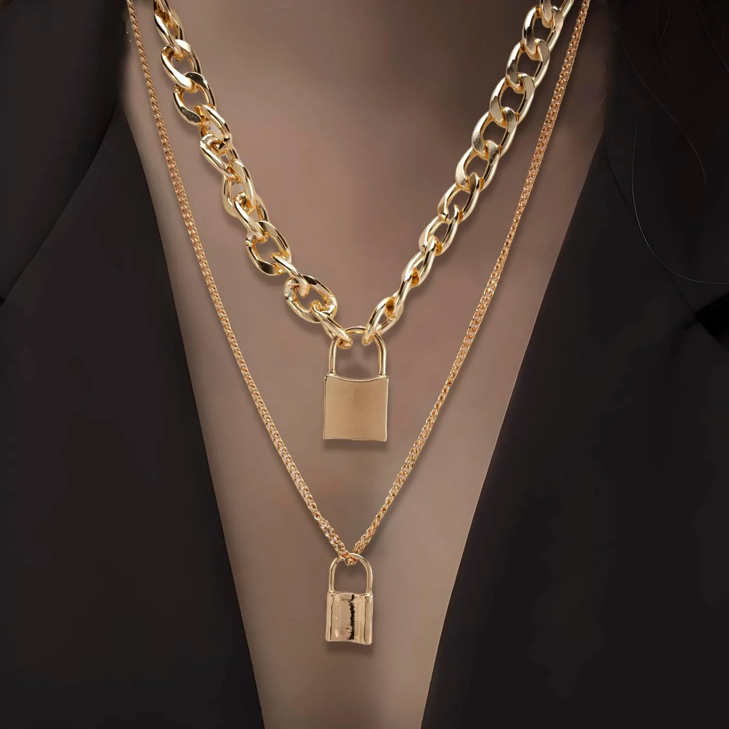 Chunky Chain Necklace Set Women's Punk 2-Layered Choker Necklace Cuban Link Chain Necklace with Lock Pendant Gold Plated Snake Neck Chain Punk Cuban Padlock Chain Layered Jewelry Set
