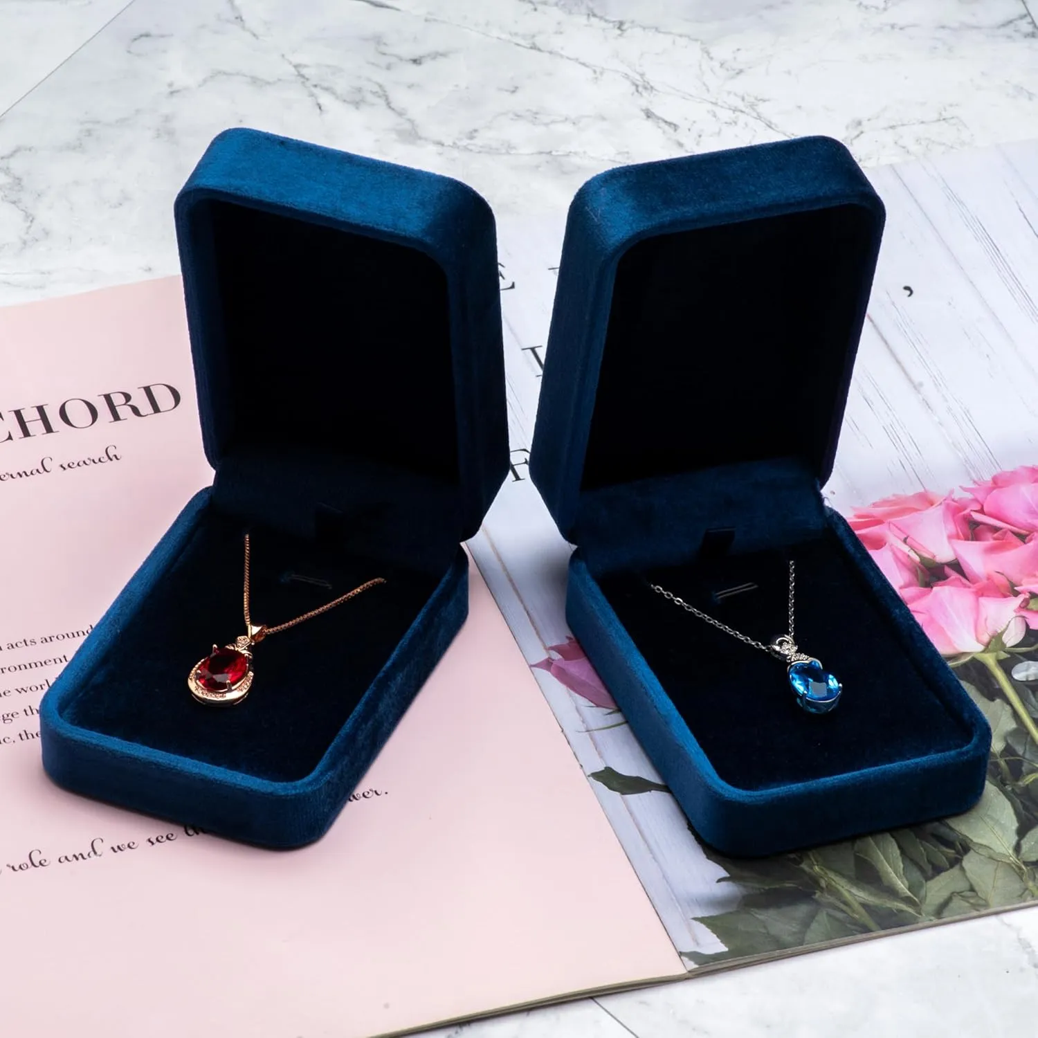 Classic Velvet Jewelry Gift Box Case for Necklace Pendant (Blue)