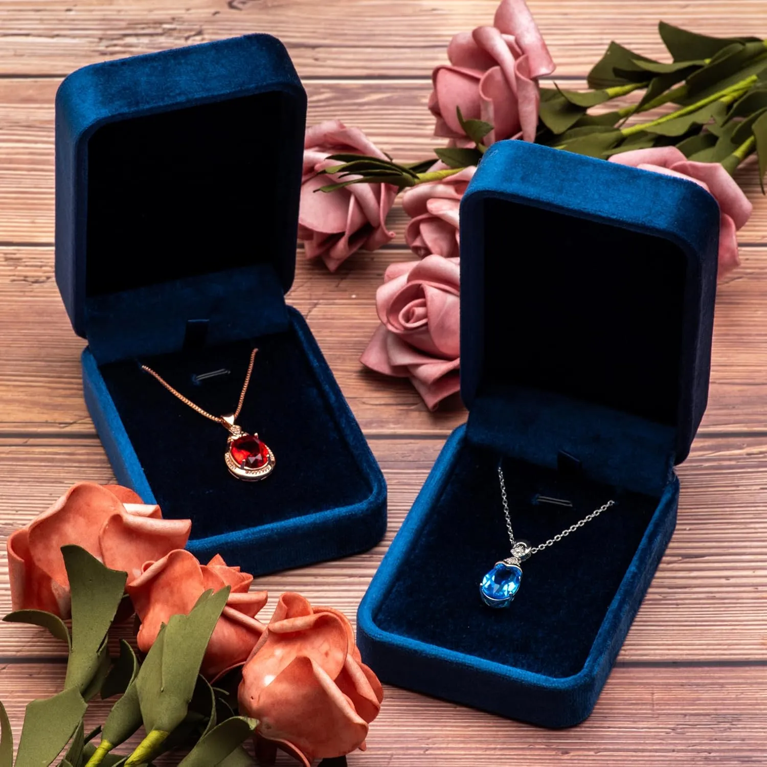 Classic Velvet Jewelry Gift Box Case for Necklace Pendant (Blue)