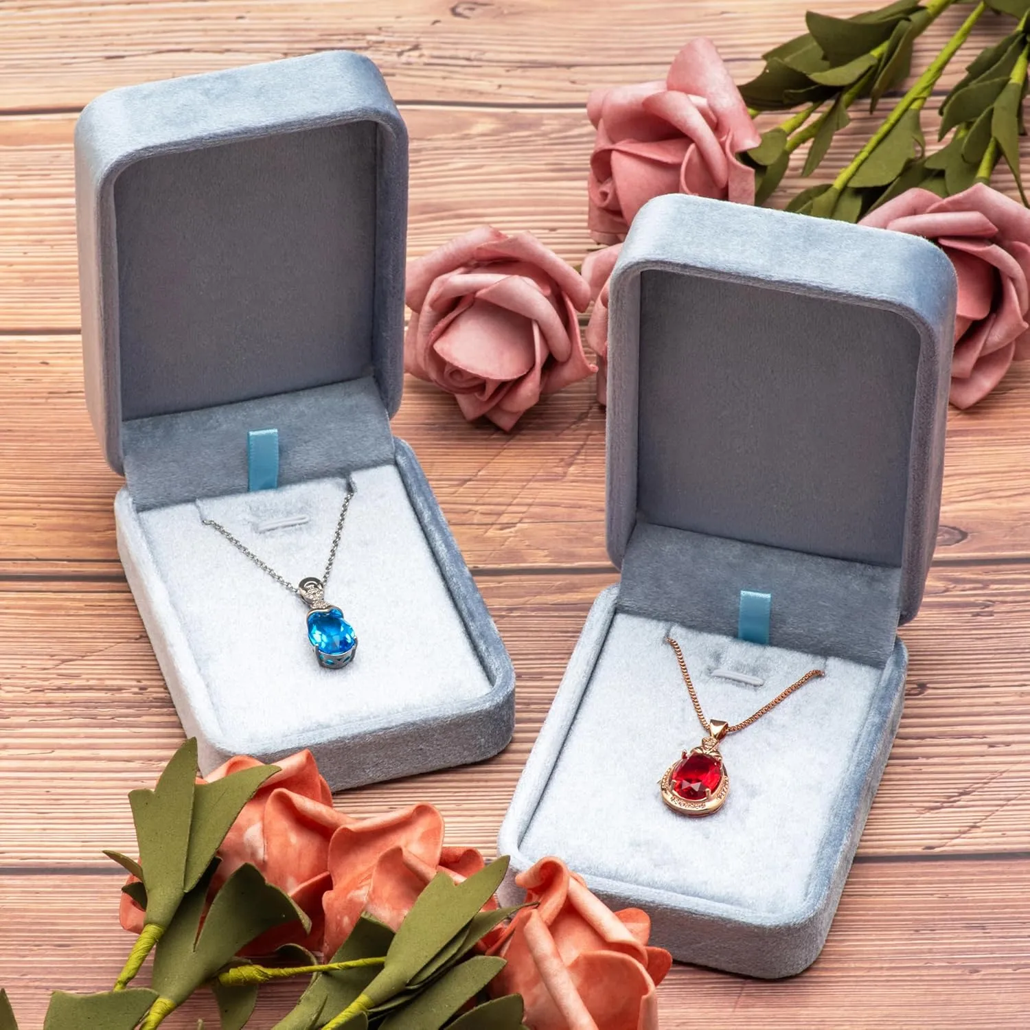 Classic Velvet Jewelry Gift Box Case for Necklace Pendant (Light Ocean Blue)