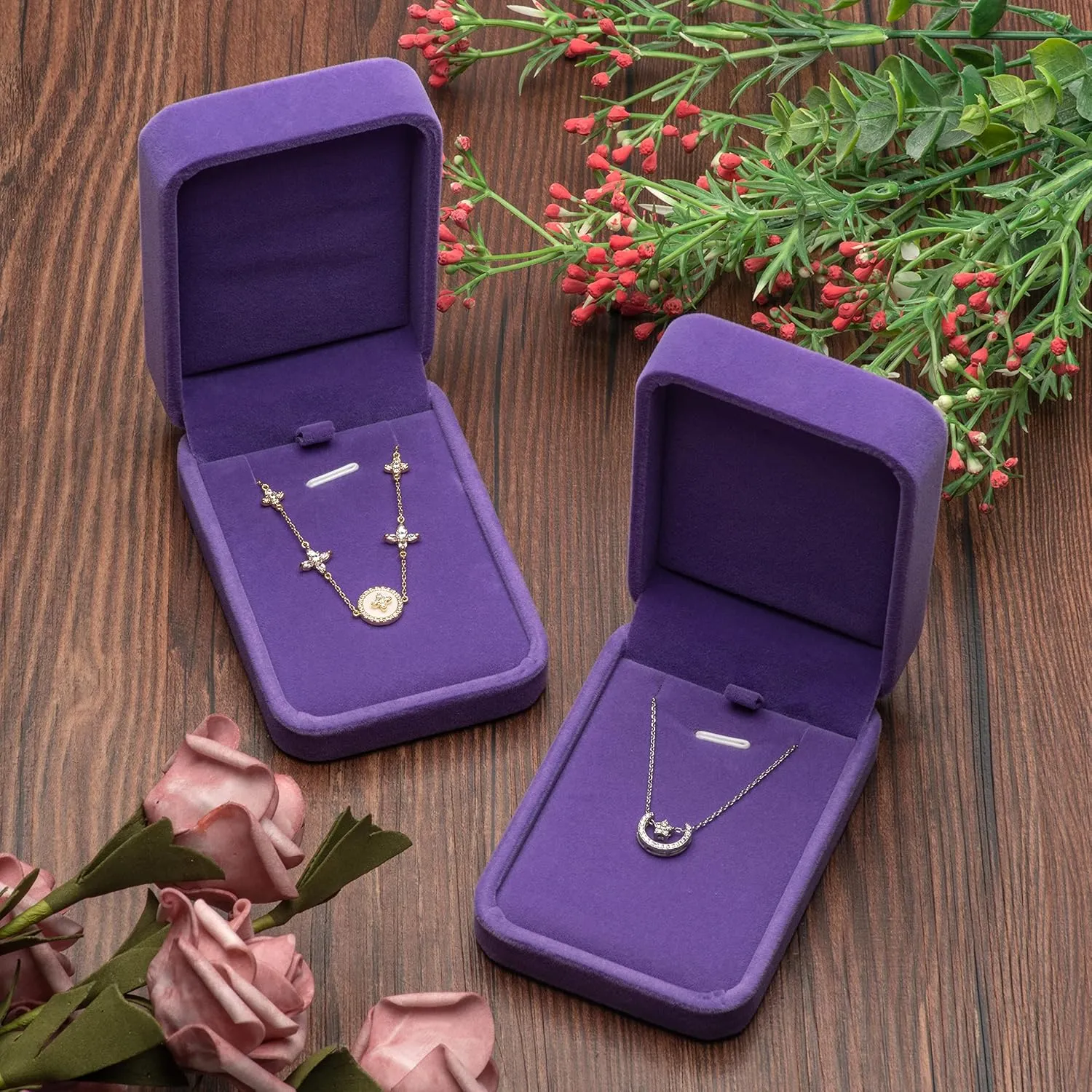 Classic Velvet Jewelry Gift Box Case for Necklace Pendant (Purple)