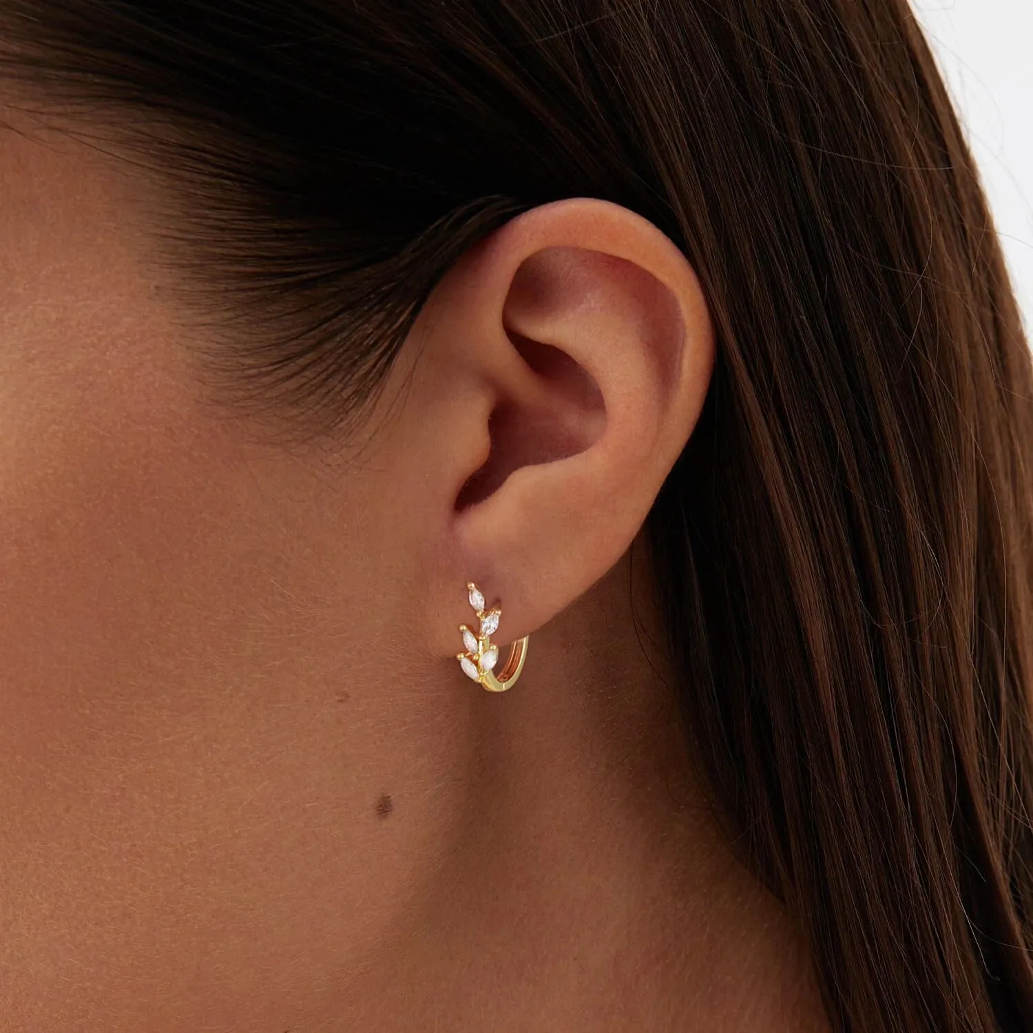 Dainty Gold/Silver Hoop Earrings for Women Trendy Small 14K Gold Plated Zirconia Hoops Earrings for Women Jewelry Gift