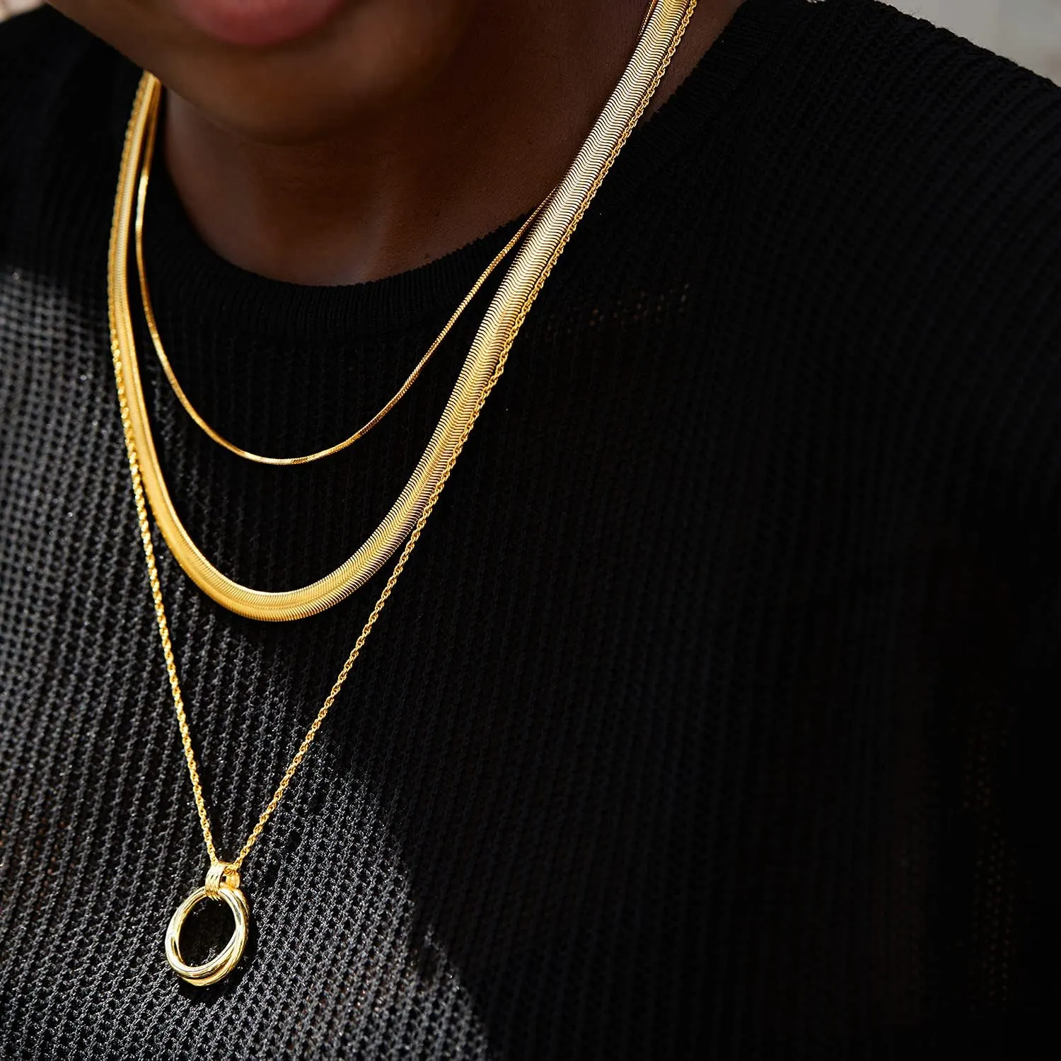 Dainty Layered Choker Necklace 18k gold Plated Y Pendant Commemorative coin Necklace Multilayer Bar Disc Necklace Adjustable Layering Choker Necklaces fashion jewelry for Women Girls