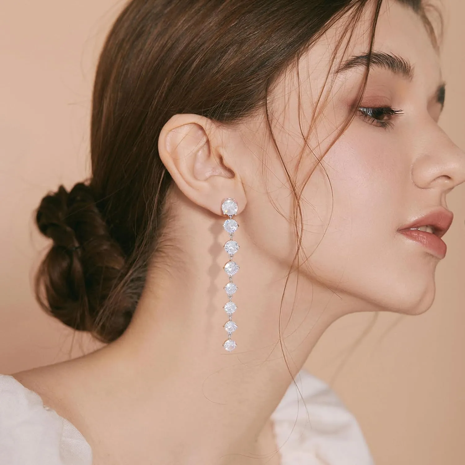 Dangle Earrings for Women 5A Cubic Zirconia Long Tassel Stud Earrings Sparking Bridal Rhinestone Chandelier Earrings for Wedding Elegant Diamond Jewelry Party Prom Wedding