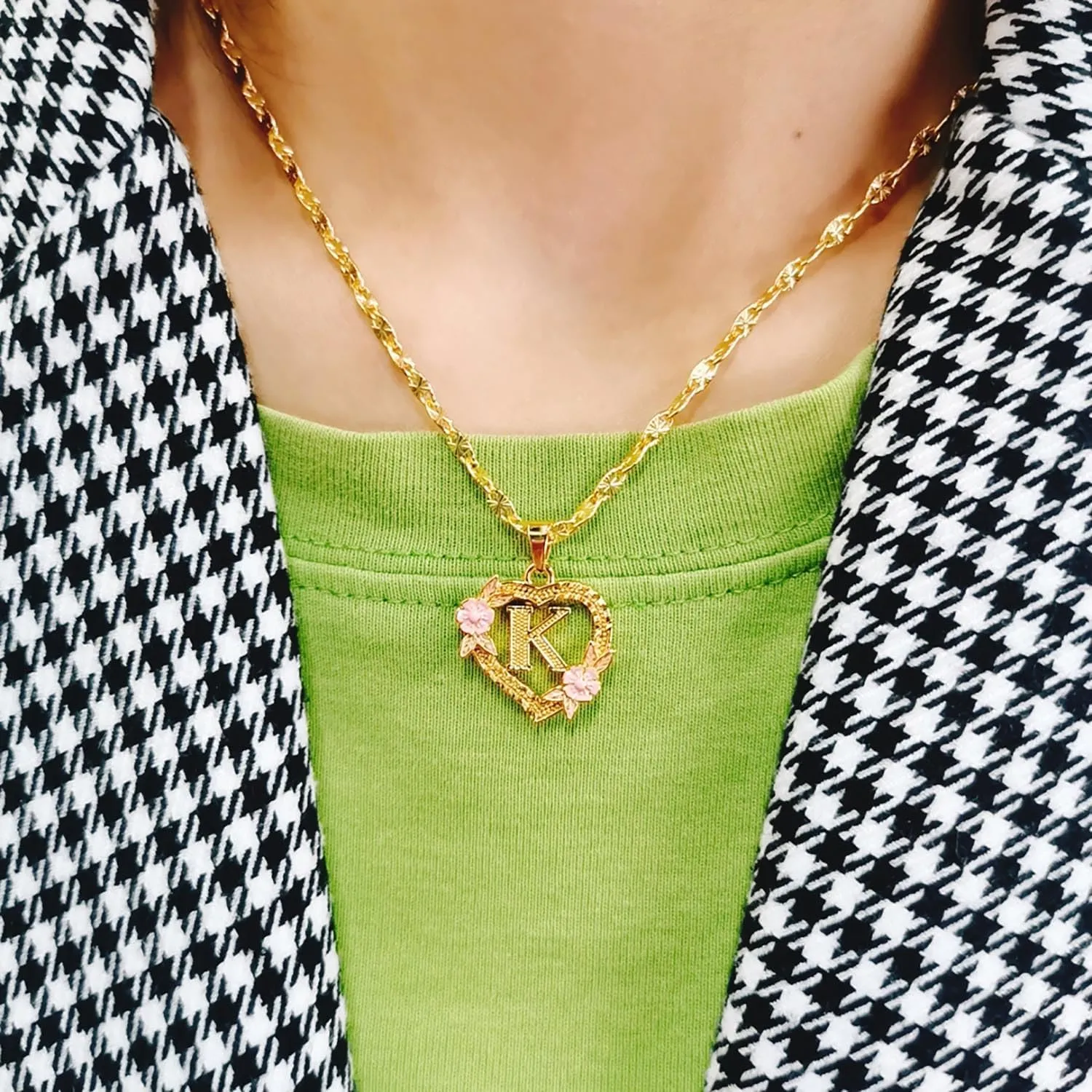 Dascus Initial Heart Necklace For Women Gold Heart Letter Chain A-Z Name Alphabet Pendant Necklaces Jewelry For Women Girl Gifts