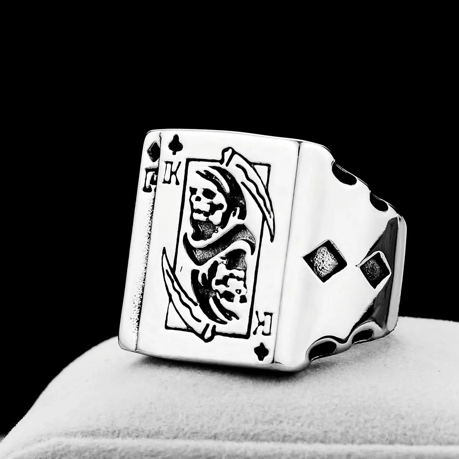 Death Grim Reaper with scythe Skull Rings for men Devil Clubs King Poker style Biker 316 Stainless Rings Iced Out Jewelry Punk Ring Hip Hop Devil Demon Gothic Style mens fashion ring