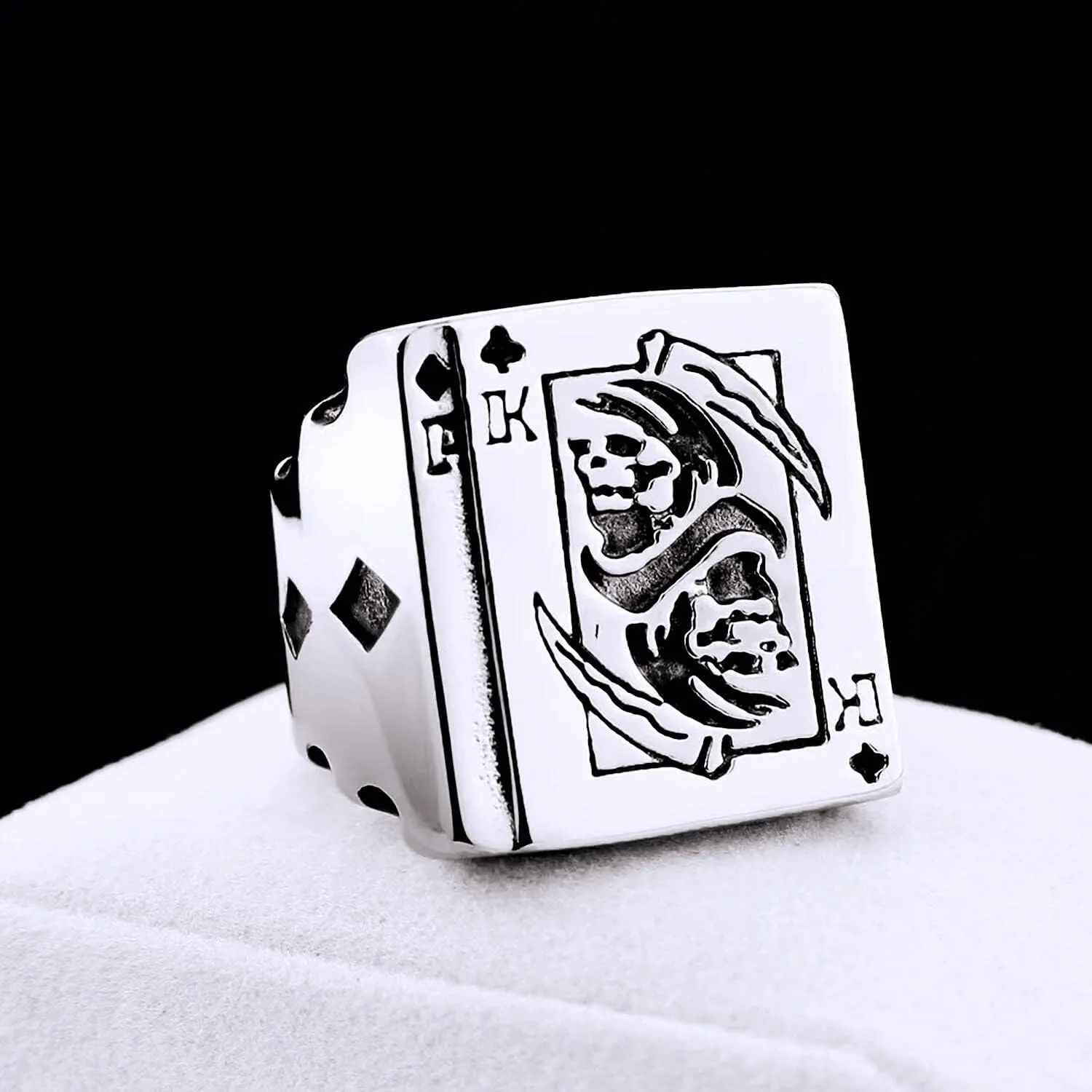 Death Grim Reaper with scythe Skull Rings for men Devil Clubs King Poker style Biker 316 Stainless Rings Iced Out Jewelry Punk Ring Hip Hop Devil Demon Gothic Style mens fashion ring