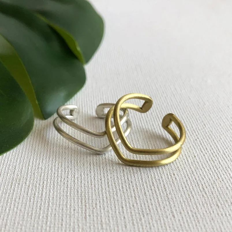 Double V Ring