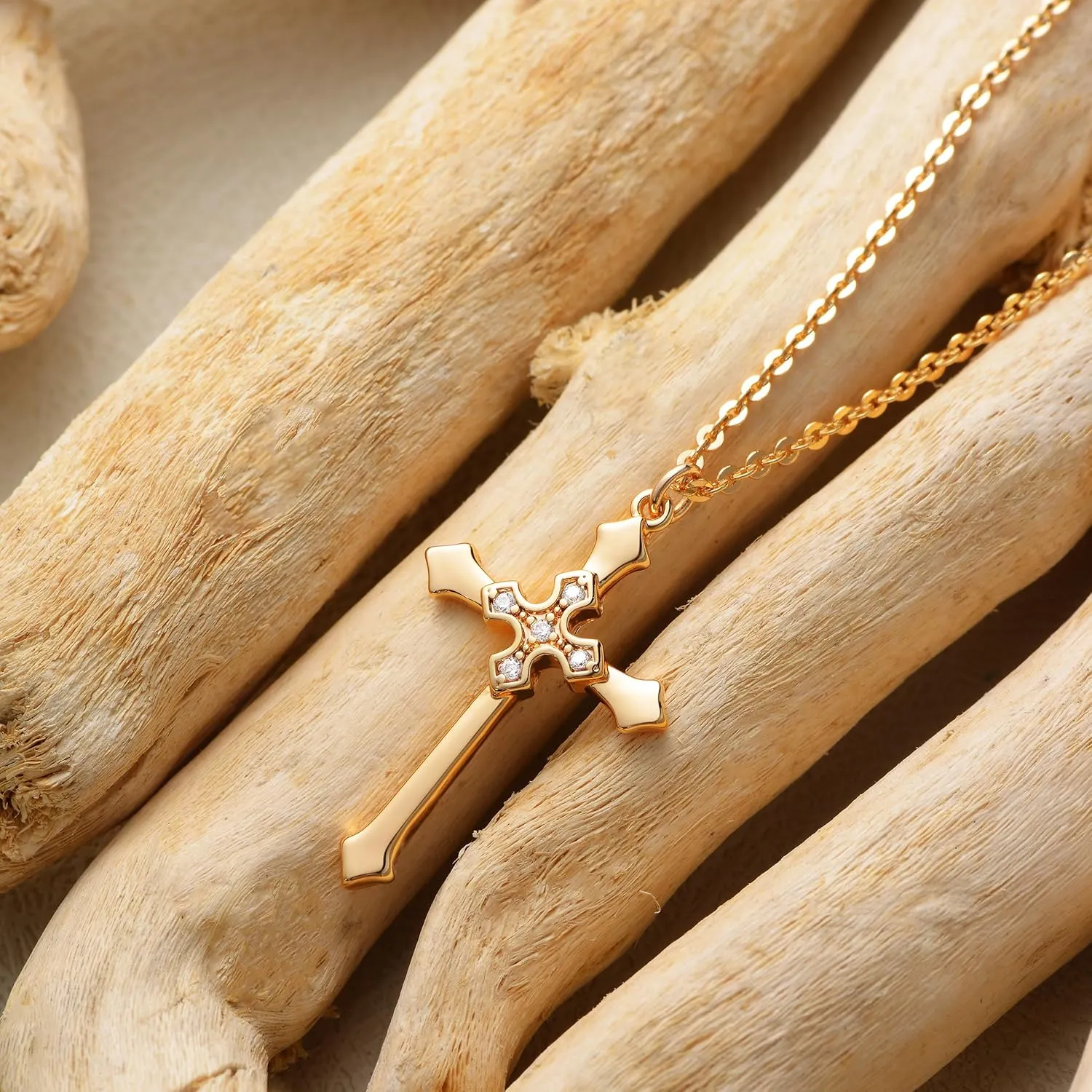 Fettero Cross Pendant Necklace for Women Necklace 14K Gold Plated Adjustable Chain Necklace Dainty Faith Necklace Simple Gold Cross Pendant Necklace Classic Expand Necklaces