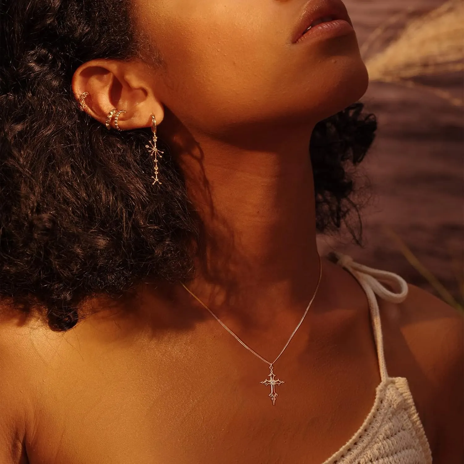 Fettero Cross Pendant Necklace for Women Necklace 14K Gold Plated Adjustable Chain Necklace Dainty Faith Necklace Simple Gold Cross Pendant Necklace Classic Expand Necklaces