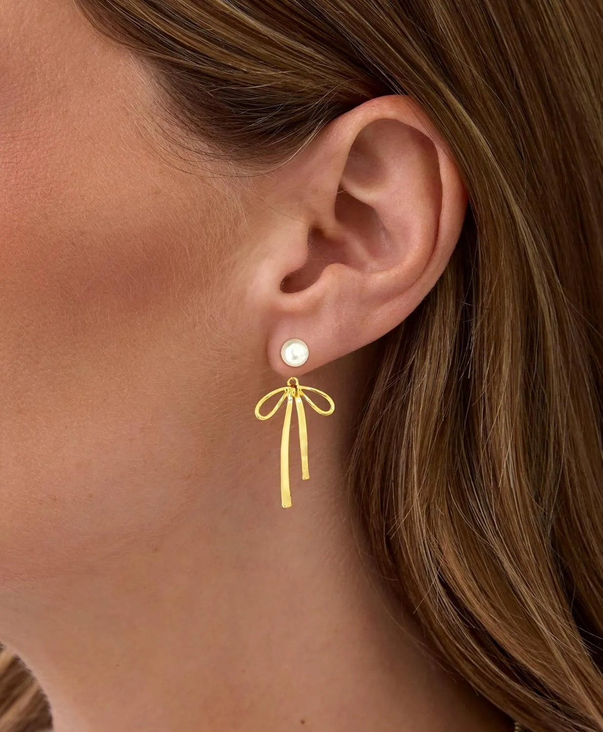 Gold Bow Earrings for Women Trendy, Cute Bow Stud Earring 14k Gold Plated Dainty Ribbon Pearl Bow Drop Dangle Earrings Hypoallergenic Gold Earrings Sparkly Christmas Earrings for Women Jewelry Gift