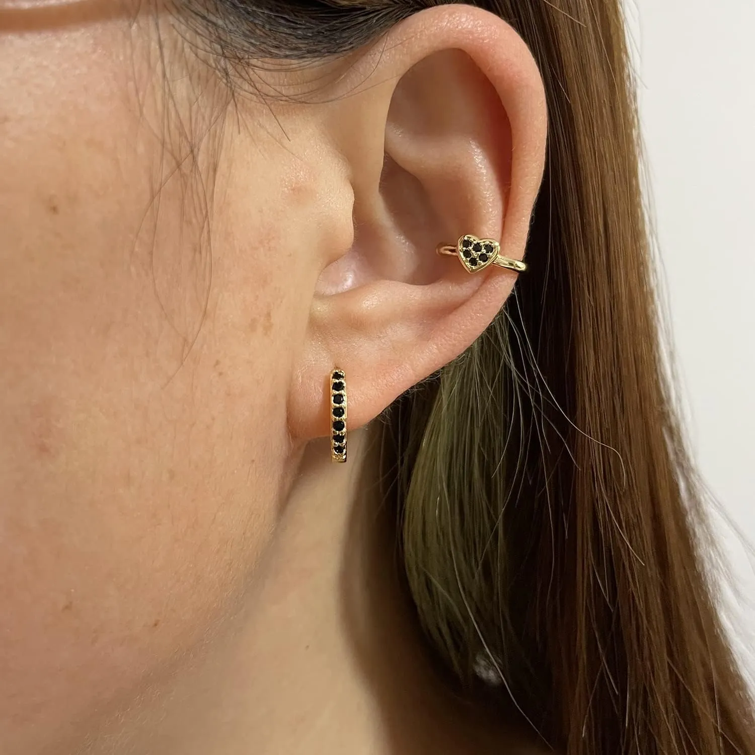 Gold Ear Cuff Earrings for Women 18K Gold Plated No Piercing Cubic Zirconia Sparkling Round Huggie Clip On Cartilage Ear Cuffs