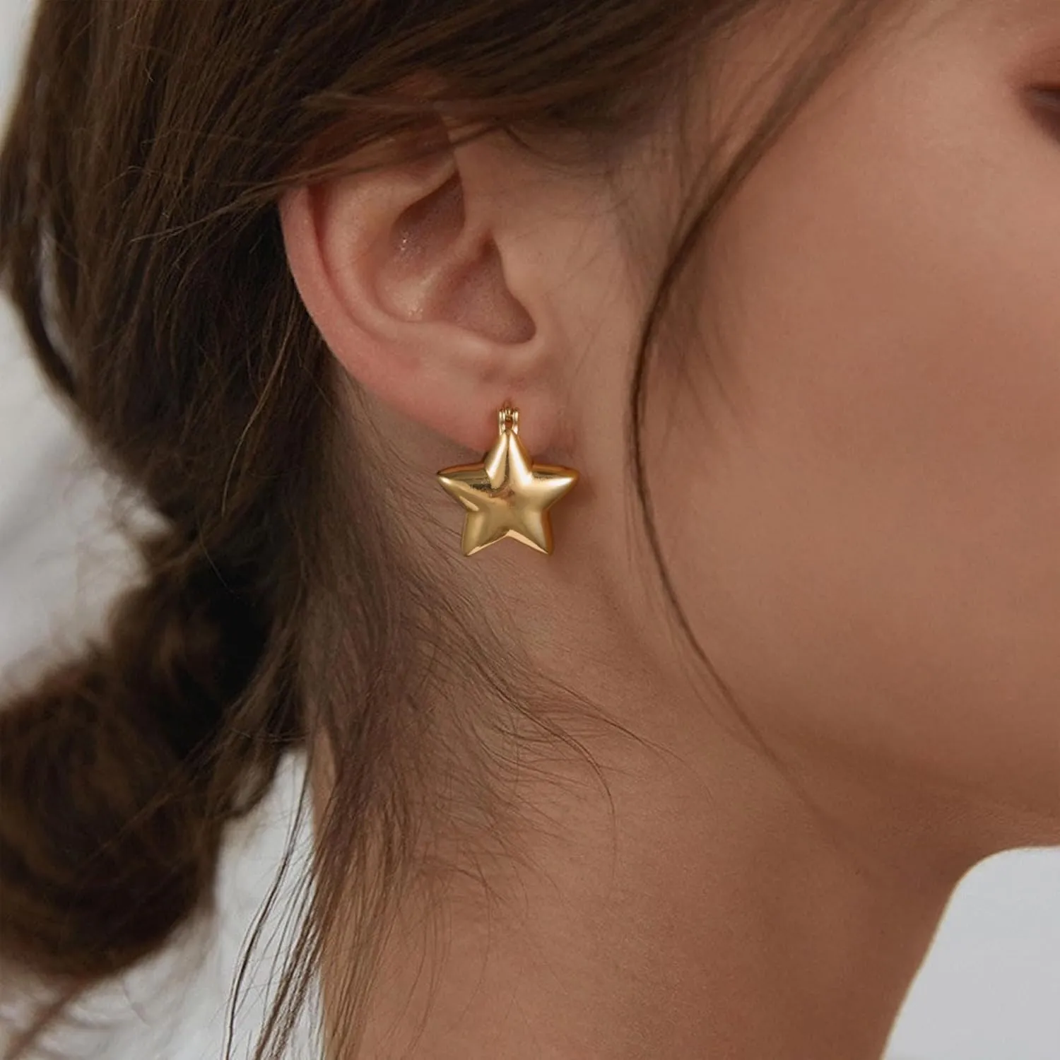 Gold Earrings for Women, 14K Gold Plated Lightweight Hypoallergenic Earrings for Women Trendy Fashion Jewelry Women's Gifts