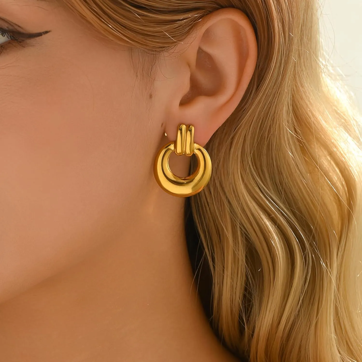 Gold Earrings for Women Trendy 18K Gold Plated Chunky Starfish Seashell Conch Flower Pearl Stud Earrings Hypoallergenic Circle Link Dangle Earrings Trendy Jewelry