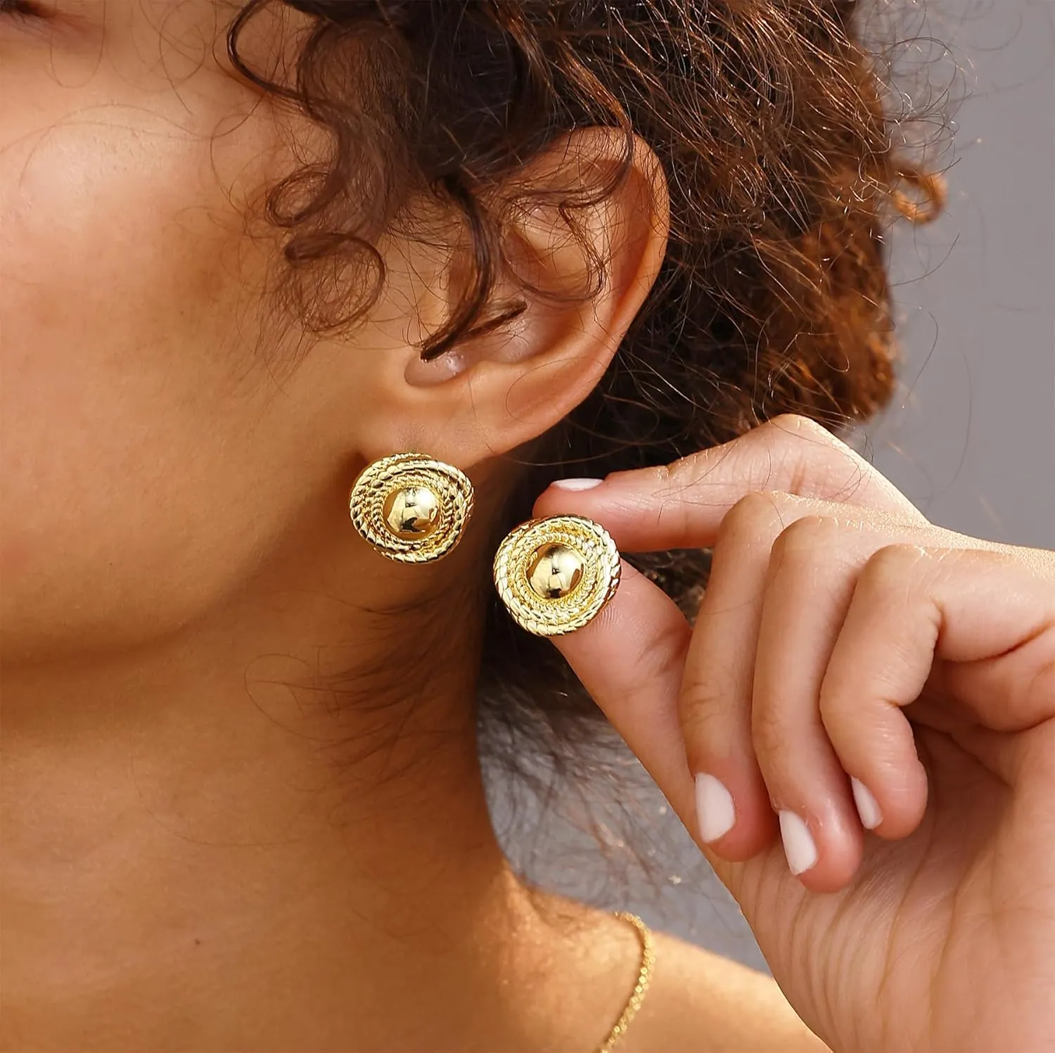 Gold Earrings for WomenChunky Gold Statement Earrings Dainty 14K Gold Plated Earrings Big Gold Chunky Vintage Earrings Hypoallergenic Gold Stus Earrings for Women Trendy Gold Jewelry