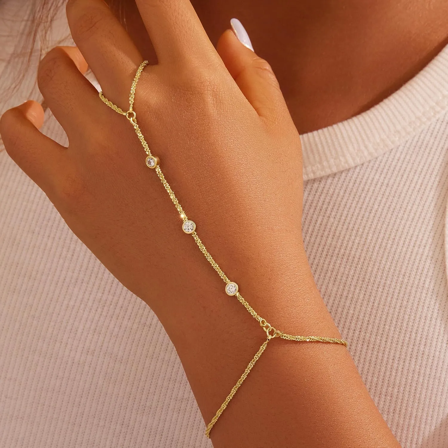 Gold Hand Chain Bracelet for Women Trendy, Dainty 14k Gold Rings Bracelet Finger Ring Slave Bracelet Cubic Zircon Hand Jewelry for Women Jewelry Accessories for Wome