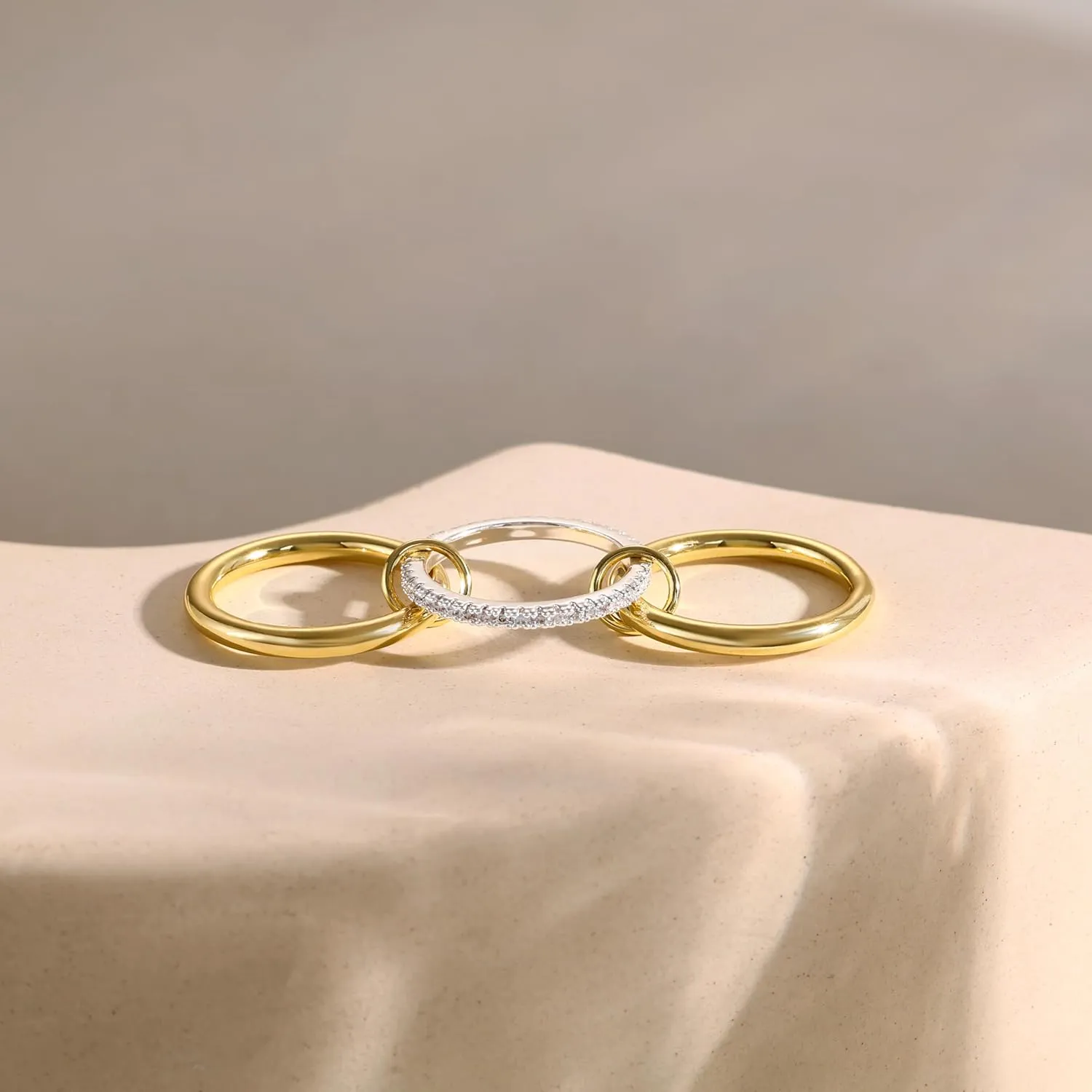 Gold Stackable Rings for Women, Dainty 14K Gold Plated Cubic Zirconia Interlocking Rings for Women Trendy Stacking Gold And Silver Multi-Link Rings Set Fashion Jewelry for Women Size 6-10