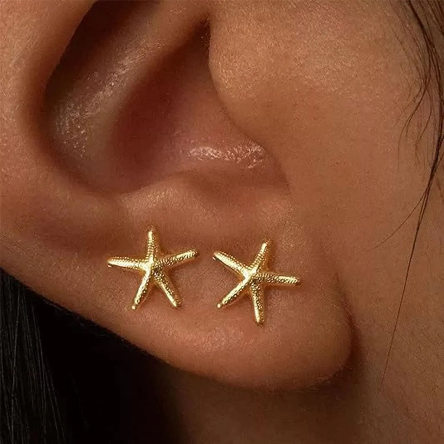 Gold Starfish Earrings for Women Trendy Small Starfish Stud Earrings Dainty Lightweight Minimalist Simple Hypoallergenic Earrings Jewelry Gifts for Women