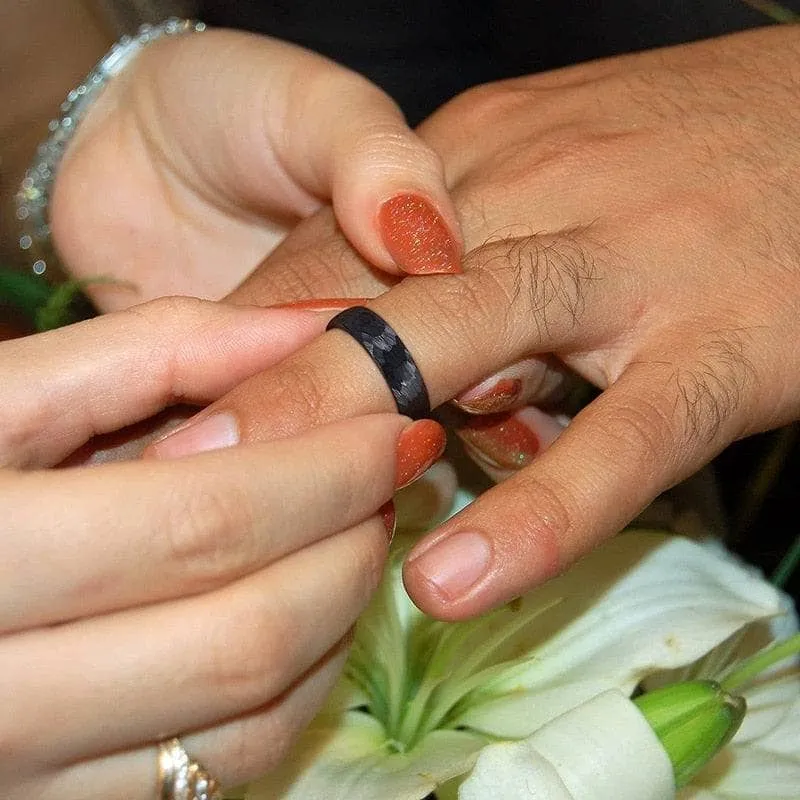 Hammered Men's Tungsten Wedding Band