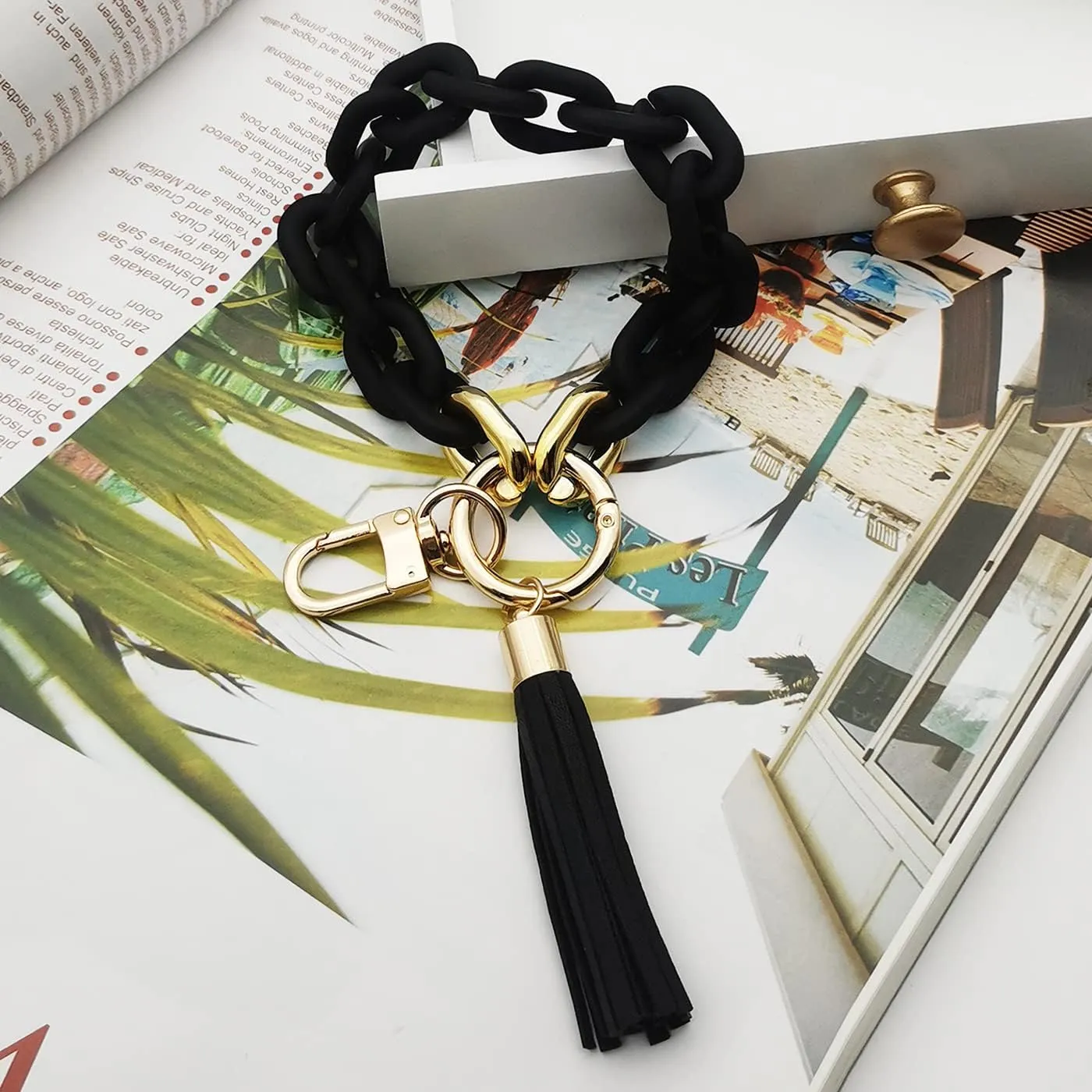 Keychain Wristlet Stylish Acrylic Keychain Bracelet for Women Car Keys with Tassel Bag Charm Pendant Keychain
