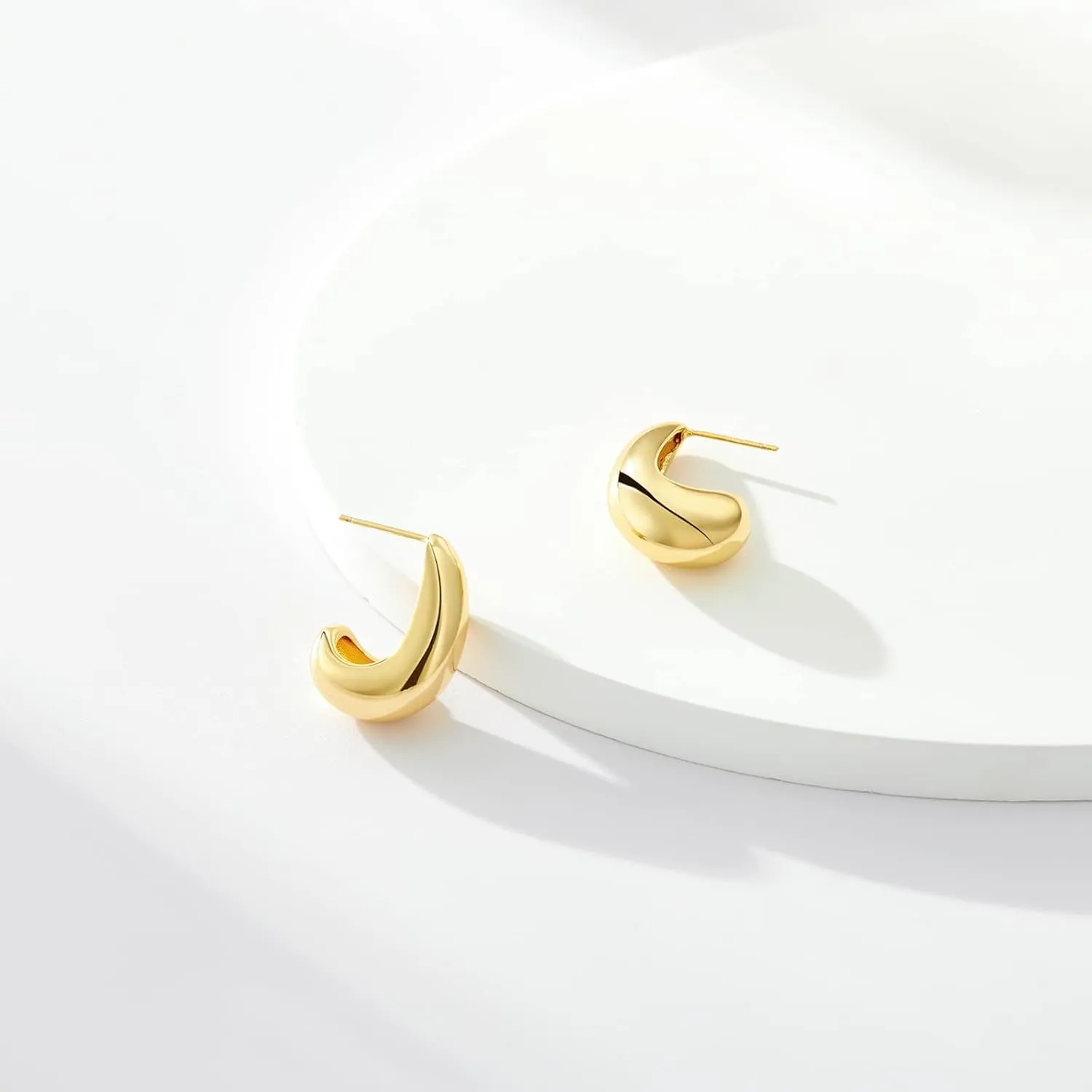 KissYan Chunky Gold Hoop Earrings for Women, 14K Gold Plated Lightweight Hollow Open Hoops Thick Teardrop Earrings Sterling Silver Post Fashion Jewelry Gifts
