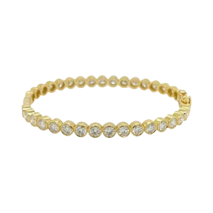 LAB GROWN DIAMOND BEZEL BANGLE