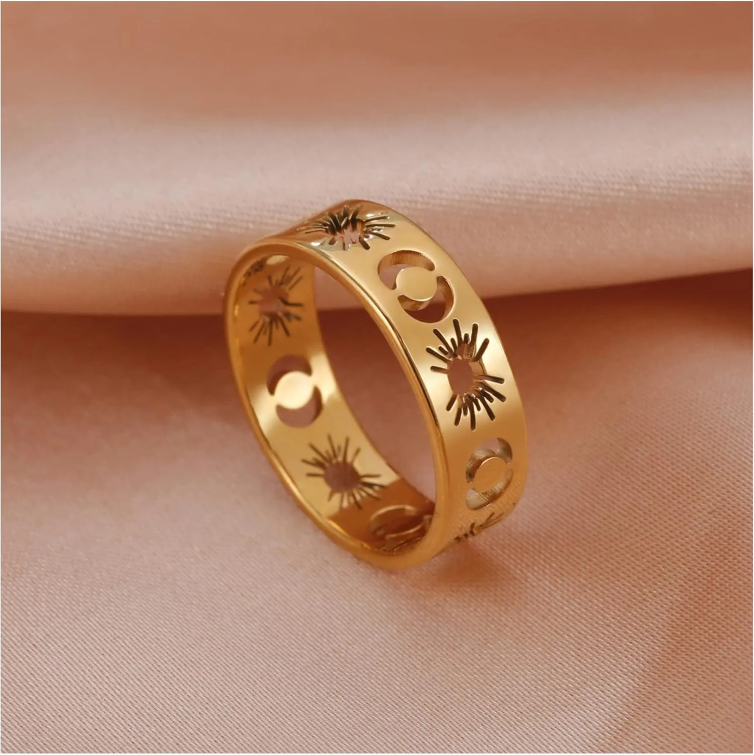 MIFYNN Sun and Moon Matching Rings for Women Men. Gold Silver Stainless Steel Ring Set Promise Rings for Couples Best Friend Couple Rings for Him And Her.