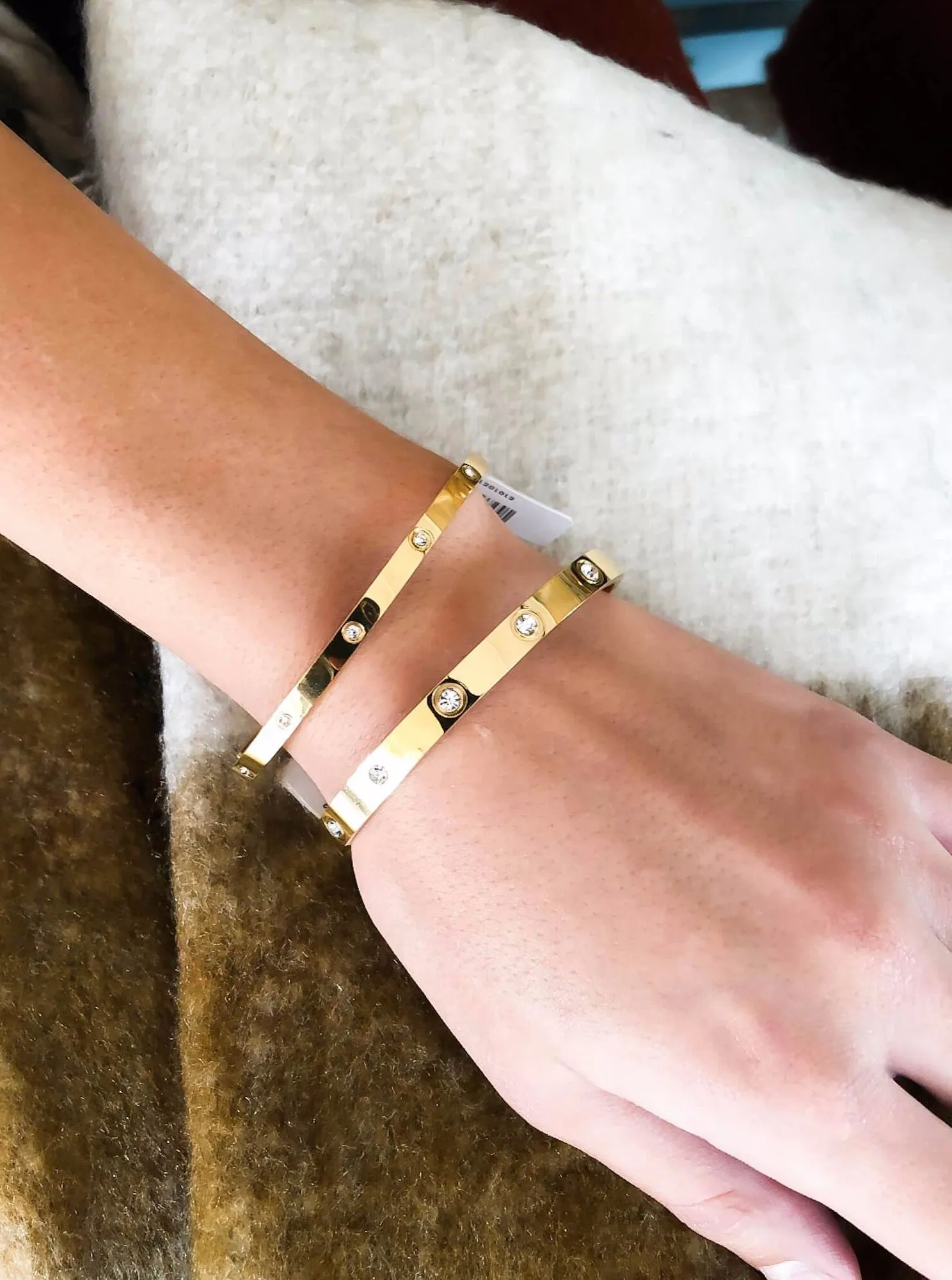 MJ Large Love Cuff