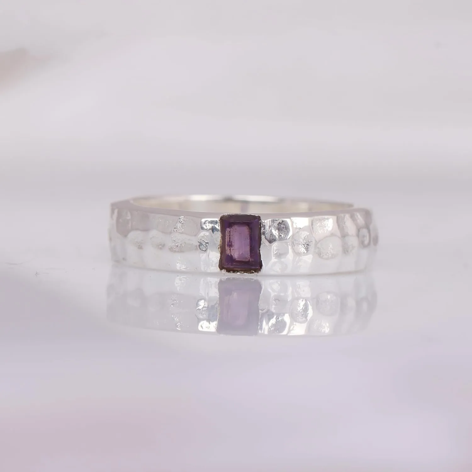 Natural Amethyst Mens Ring 925 Sterling Silver Hammered Wedding Band Mens Amethyst Ring Men Promise Ring Gift for Him