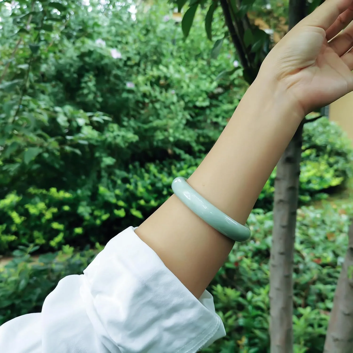 Natural Green Jade Bangle Bracelet for Women Genuine with Certificate100% Grade A Jade Handmade Bracelets - Healing Protection Good Luck Bracelet Bangles with Jewelry Box (54-64mm)