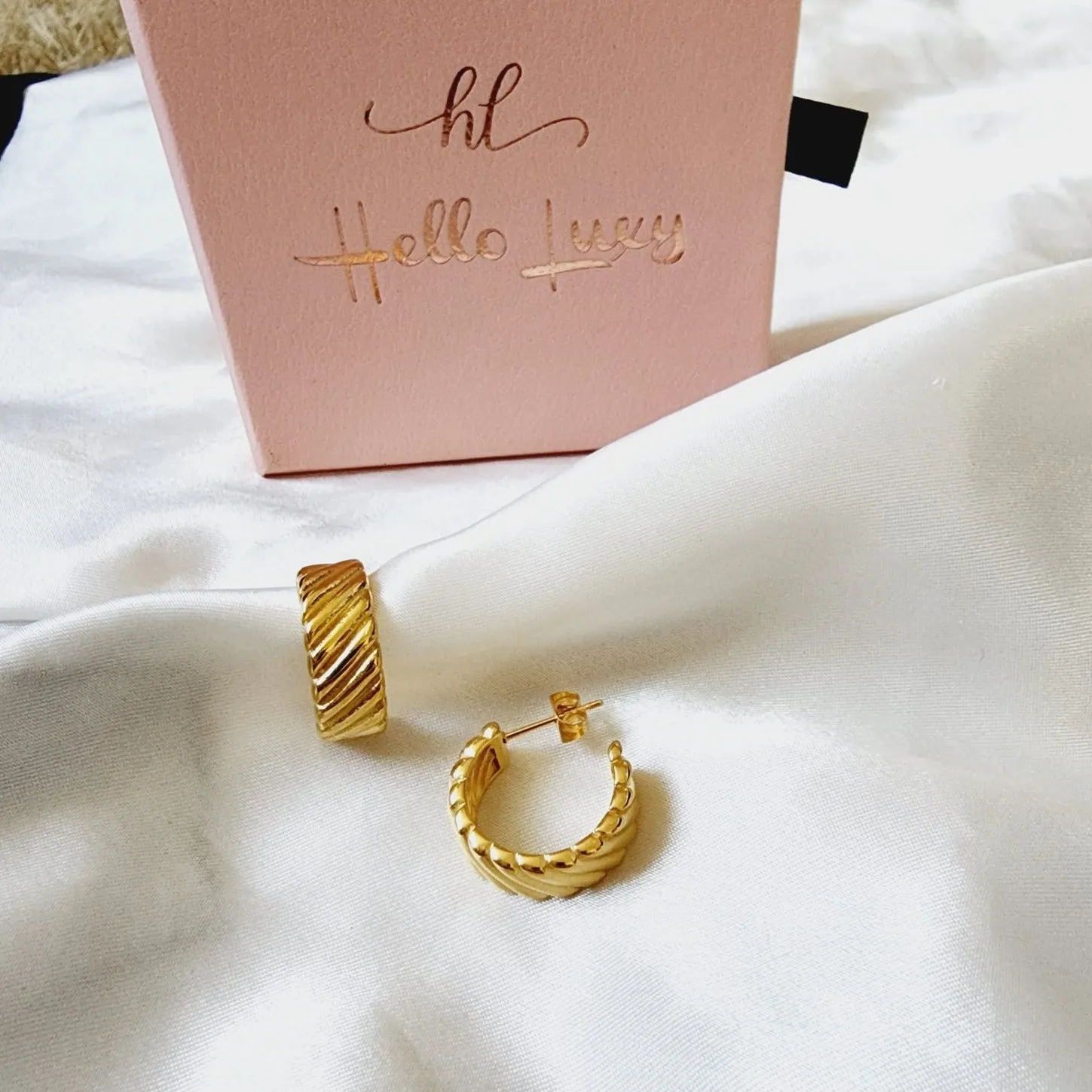 Noa Earrings
