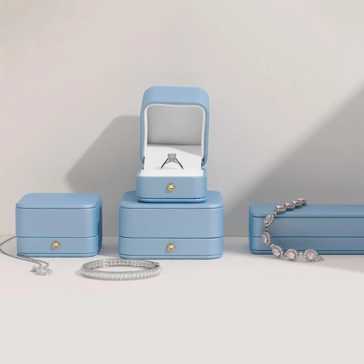 Oirlv Elegant Sky Blue Necklace Box Necklace Presentation Box White Velvet Interior Long Chain Bracelet Necklace Storage Case