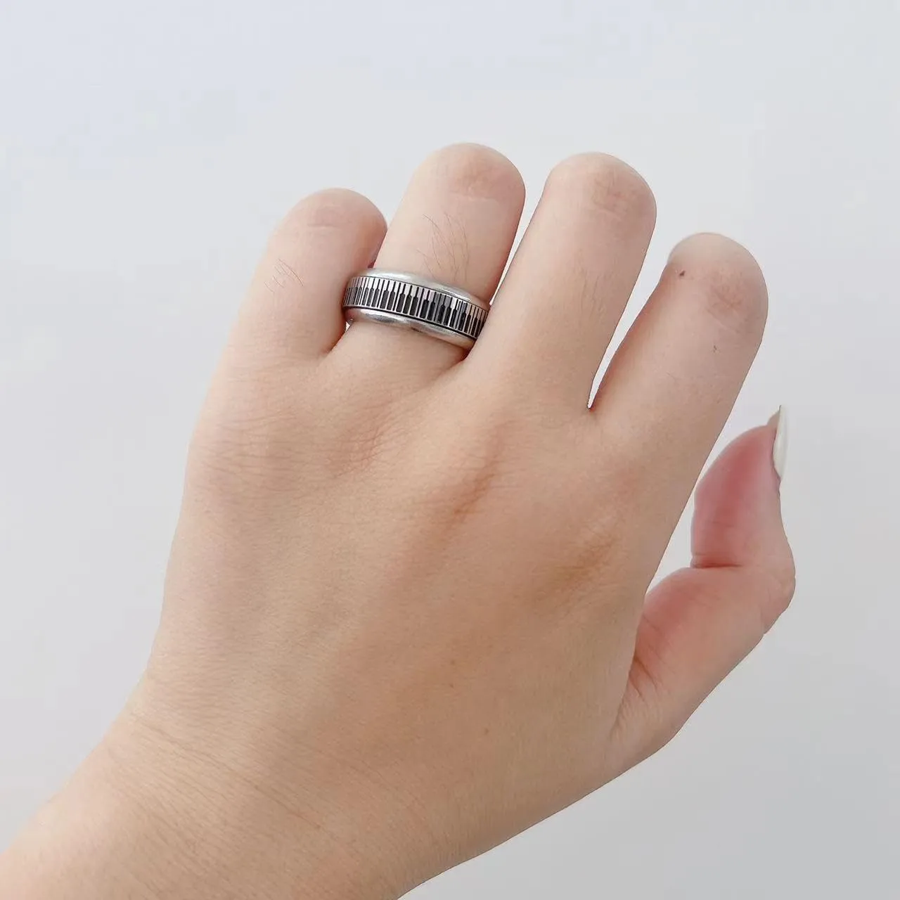 Piano Keys Anxiety Ring for Women Men Stainless Steel Relief Fidget Ring Spinner Ring Statement Rings Finger Band Christmas Jewelry Gifts