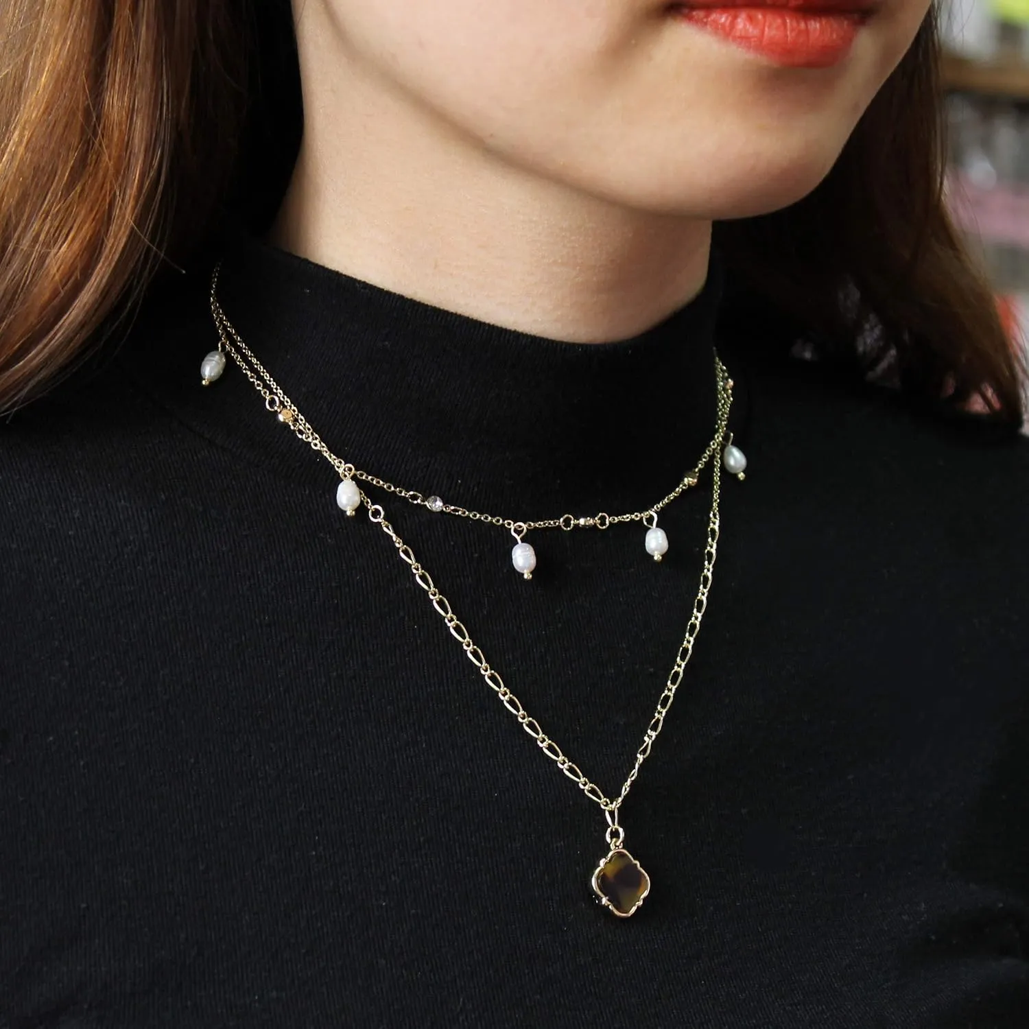 POMINA Gold Pearl Necklace for Women Freshwater Pearl Gold Necklaces for Women Pearl Layered Boho Necklace for Women Pearl Beaded Layering Necklace