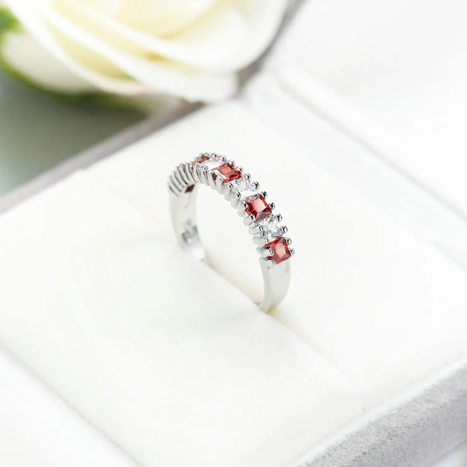Promise Rings for Couples, Rings Teen Girls Aesthetic Purple Cubic Zirconia White Gold Plated Anniversary Ring for Women