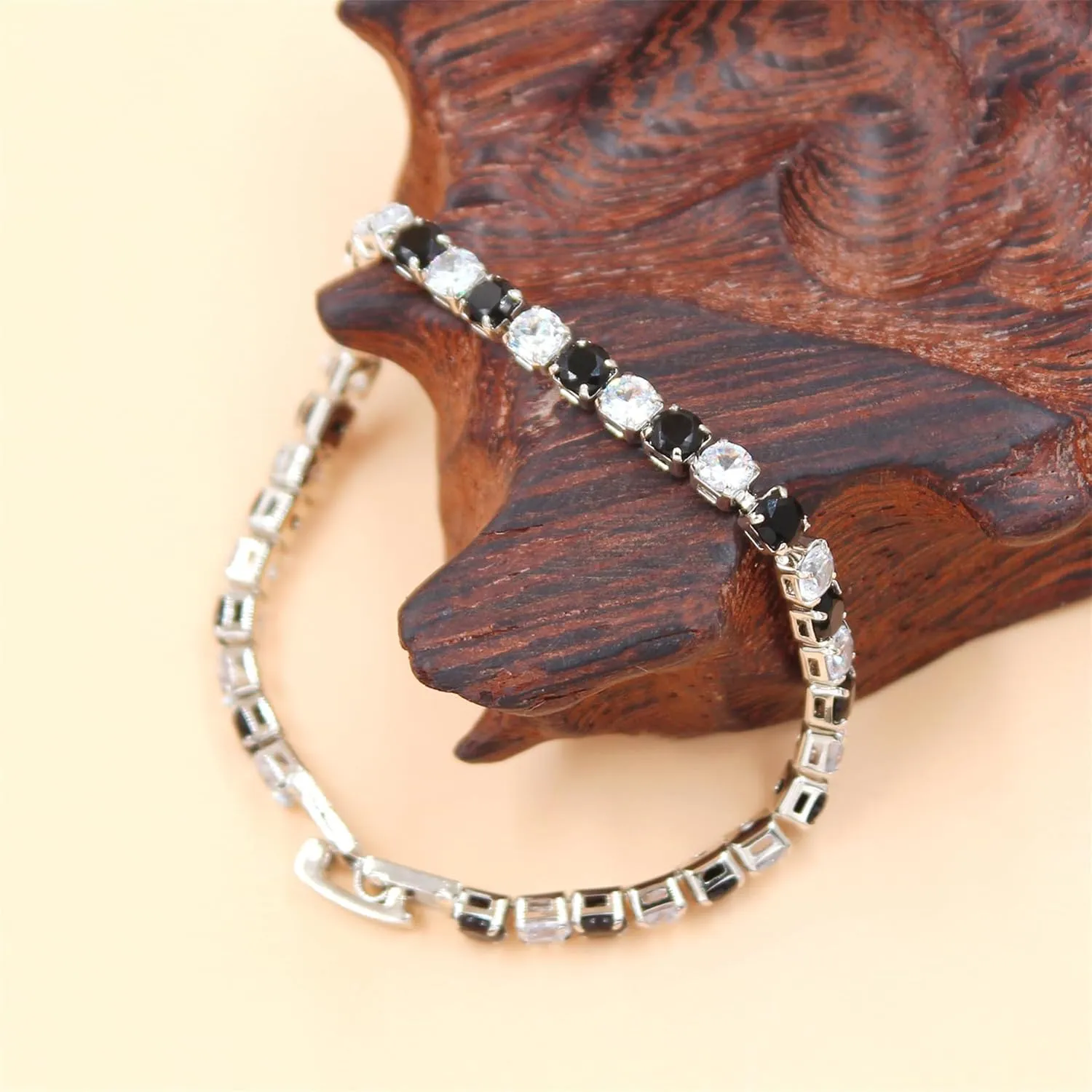 Romantic and Elegant Platinum Plated Tennis Bracelet, Fashionable and Exquisite Bicolor Zircon Women's Jewelry, Anniversary Birthday Gift for Family Friends YA5032