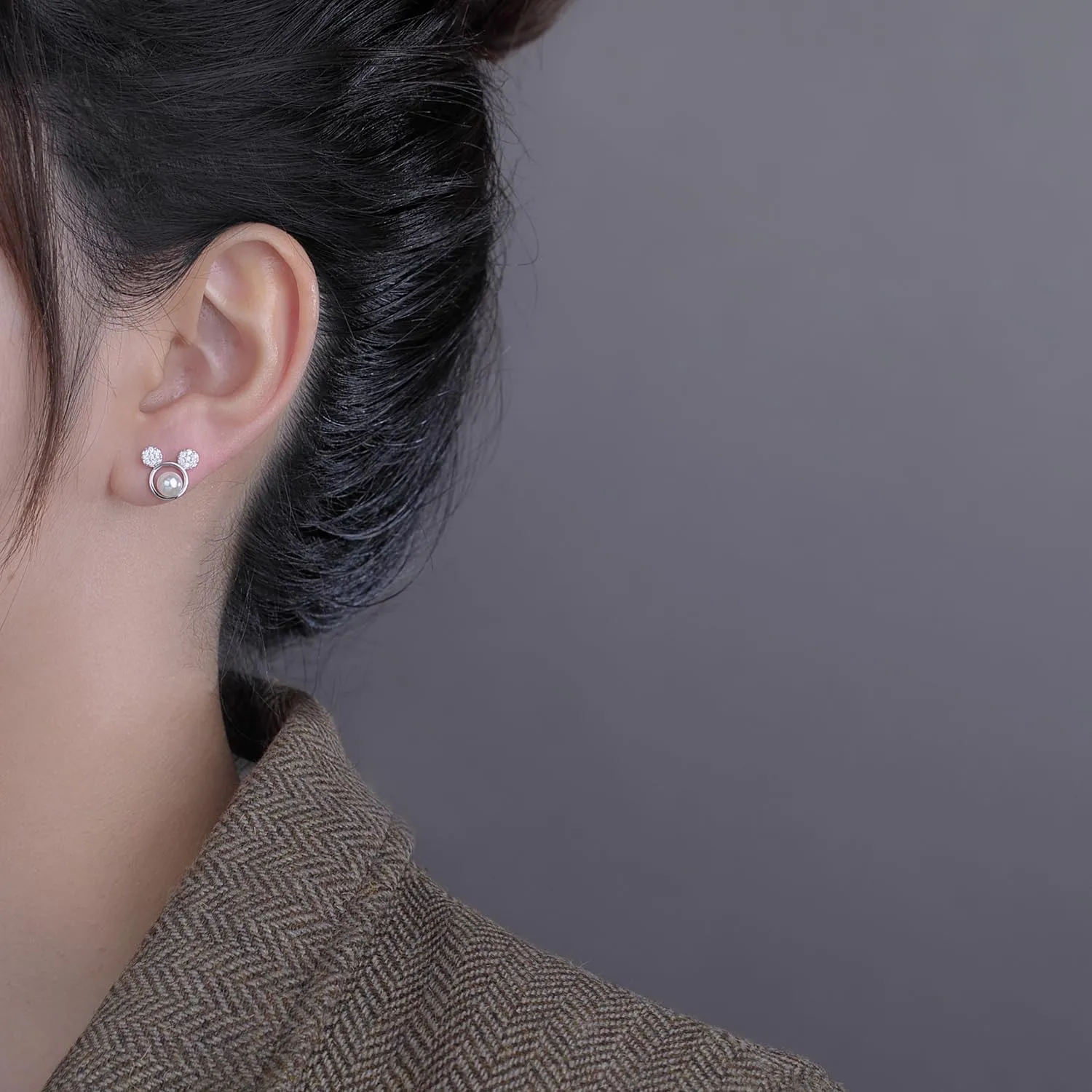 SLUYNZ Solid 925 Sterling Silver Sparkling CZ Mouse Studs Earrings for Women Teens Cute Mouse Earrings