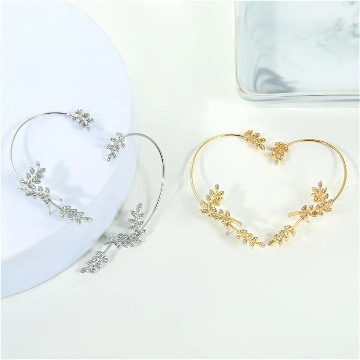 Sparkling Butterfly Ear Cuffs Crystal Angel Wing Cartilage Climber Ear Wrap Shining Leaf Cartilage Climber Cuff Earrings Jewelry for Women