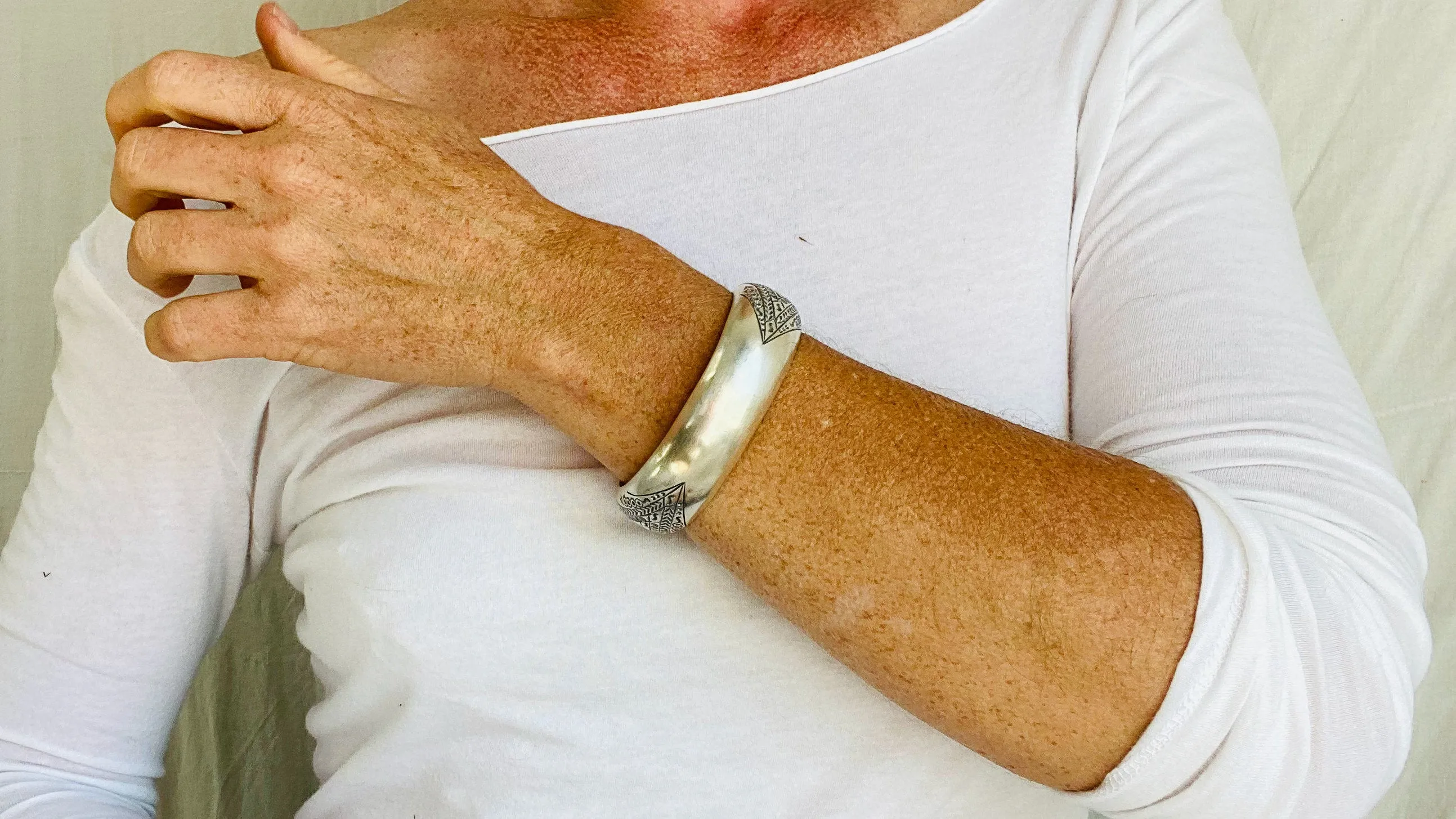 Sterling Silver Bangle from the Karen Hill Tribe. 0345