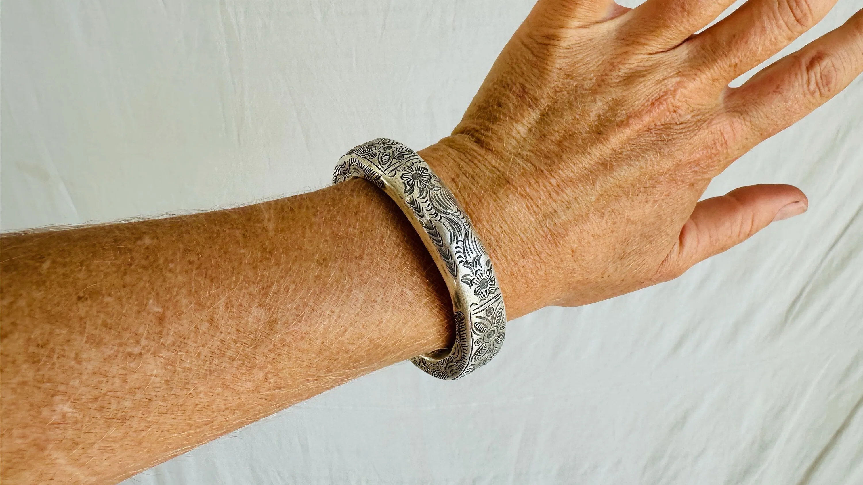 Sterling Silver Bangle from the Karen Hill Tribe.