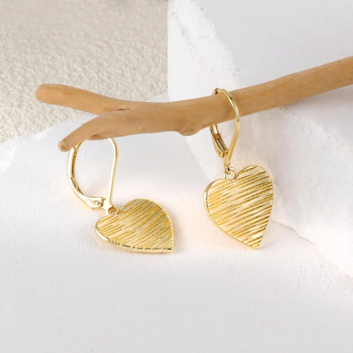 Sterling Silver Disc Dangle Earrings for Women Gold and Silver Circle Coin Geometric Flat Hammered Drop Earrings Hypoallergenic Leverback Earrings for Jewelry Gifts