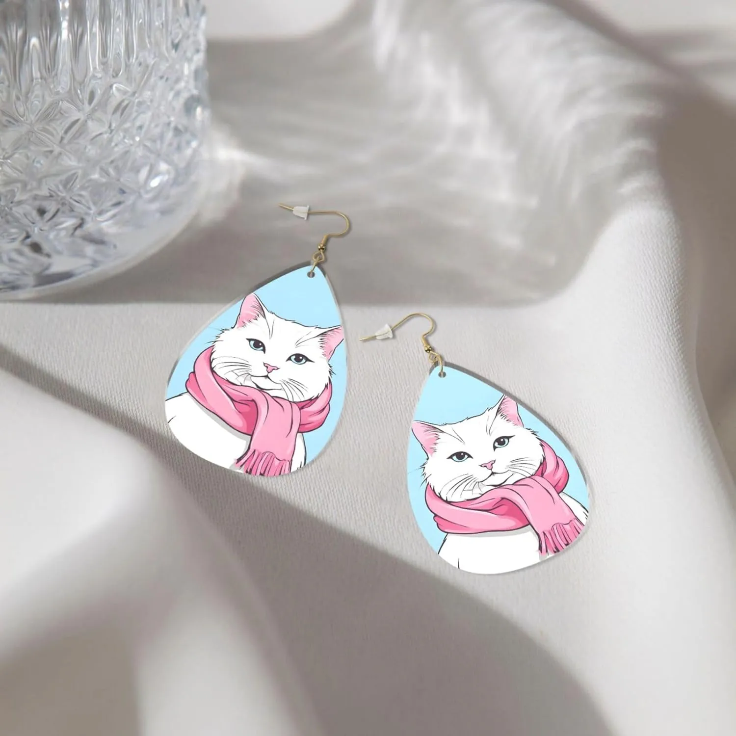 Stylish Drop-Shaped Acrylic Earrings Lightweight Printed Teardrop Dangle Earrings for Women (Cartoon Cat)