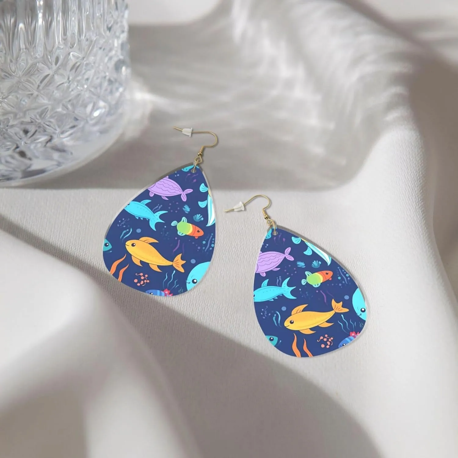 Stylish Drop-Shaped Acrylic Earrings Lightweight Printed Teardrop Dangle Earrings for Women (Cartoon Sea Fish)