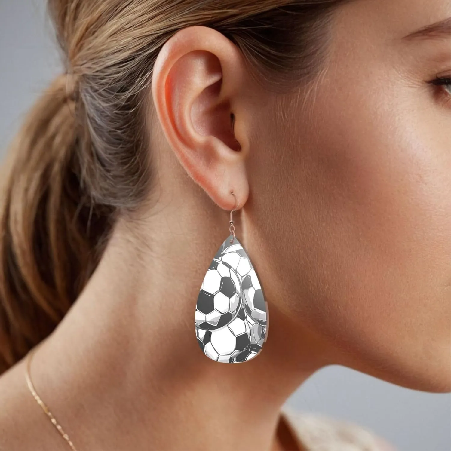 Stylish Drop-Shaped Acrylic Earrings Lightweight Printed Teardrop Dangle Earrings for Women (Soccer Sea)