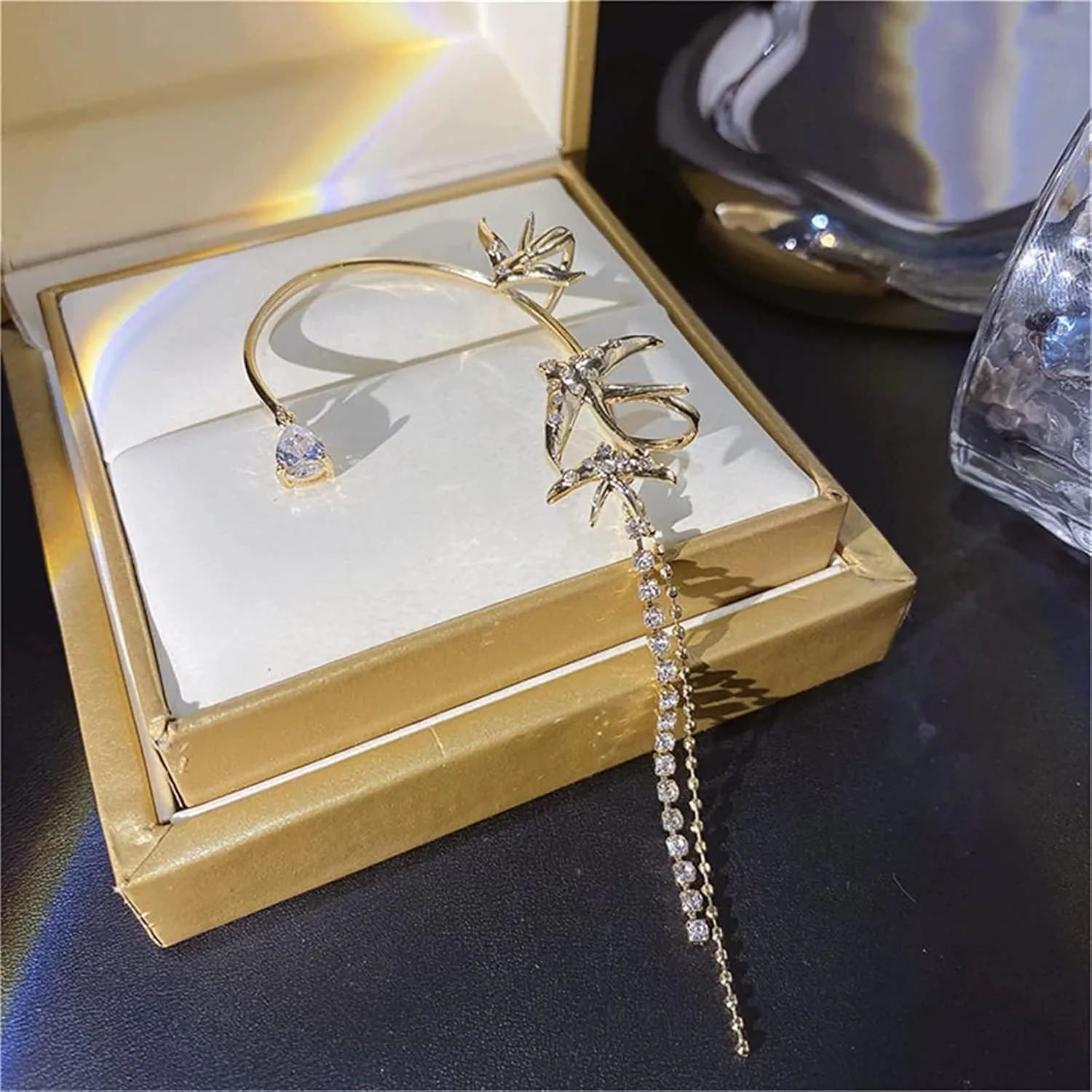 Swallow Zircon Tassel Earrings, Sparkling Swallow Earrings, Swallow Ear Cuff Wrap Crawler Earrings, Non-Piercing Tassel Hanging Chain Ear Clip Earrings for Women